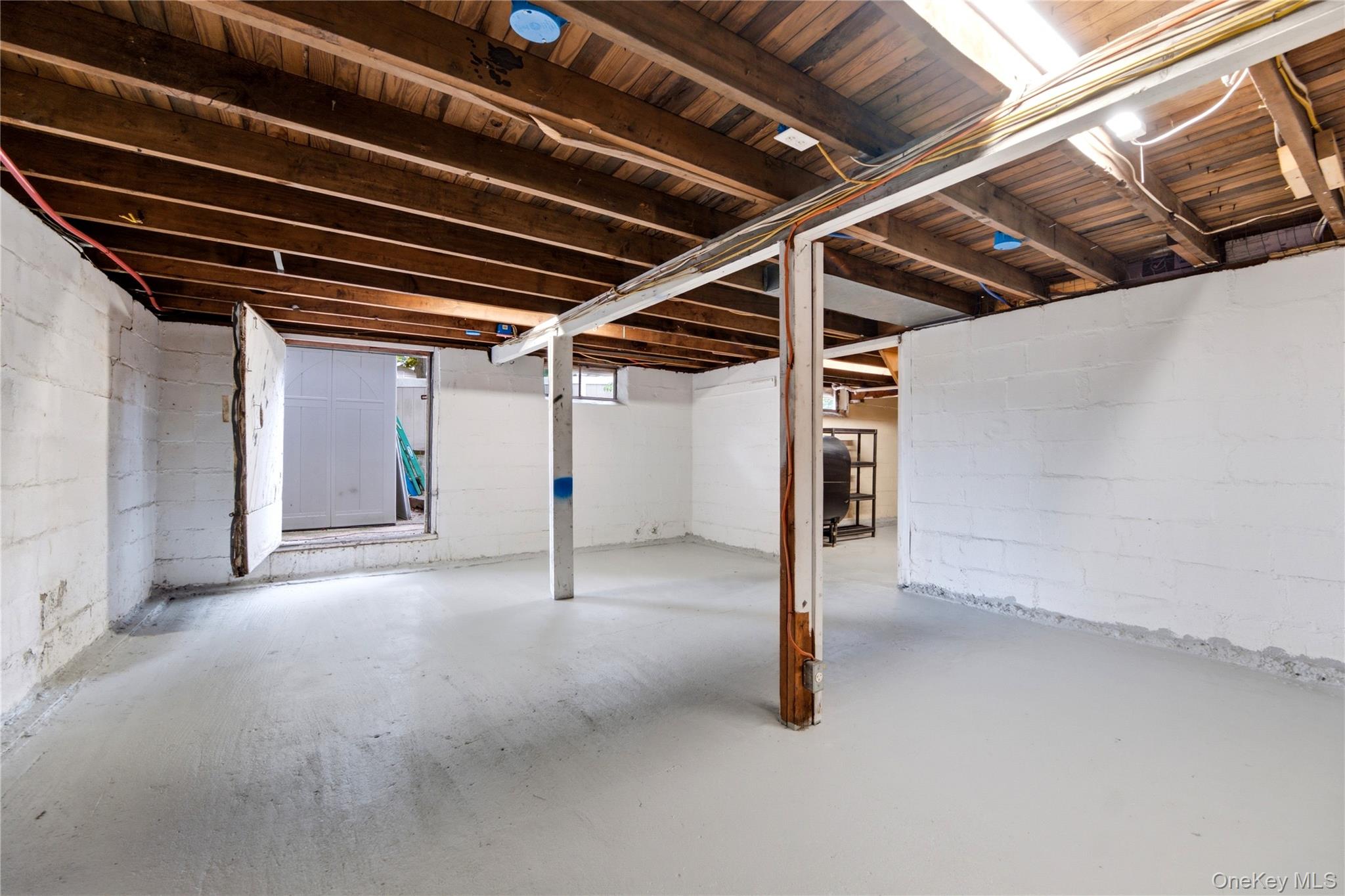 34 Whitestone Road