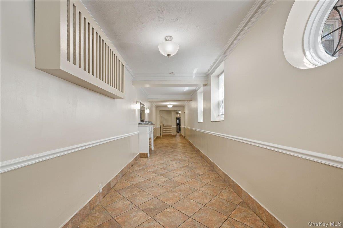 821 Bronx River Road Unit: 4D