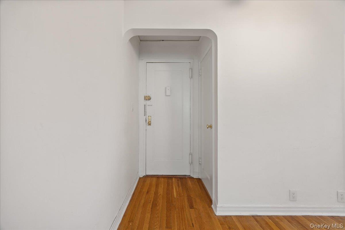 821 Bronx River Road Unit: 4D