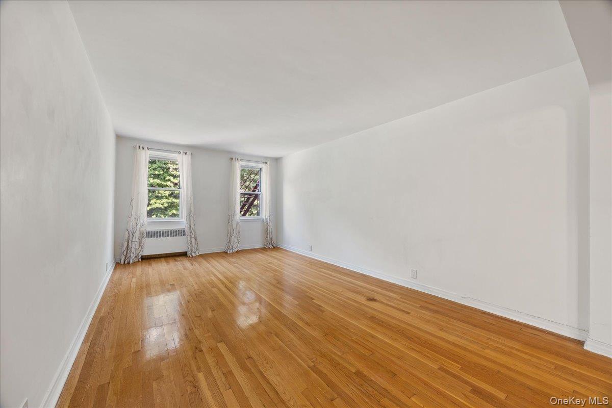 821 Bronx River Road Unit: 4D