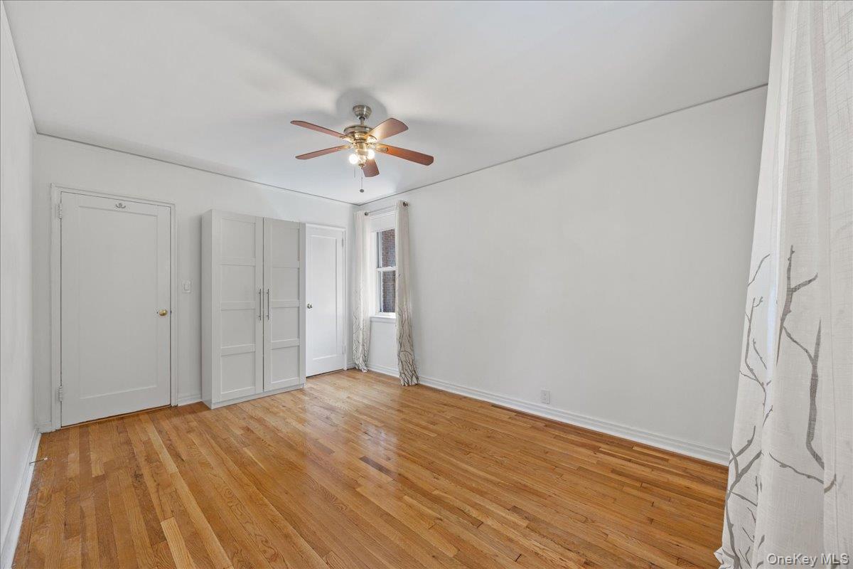 821 Bronx River Road Unit: 4D