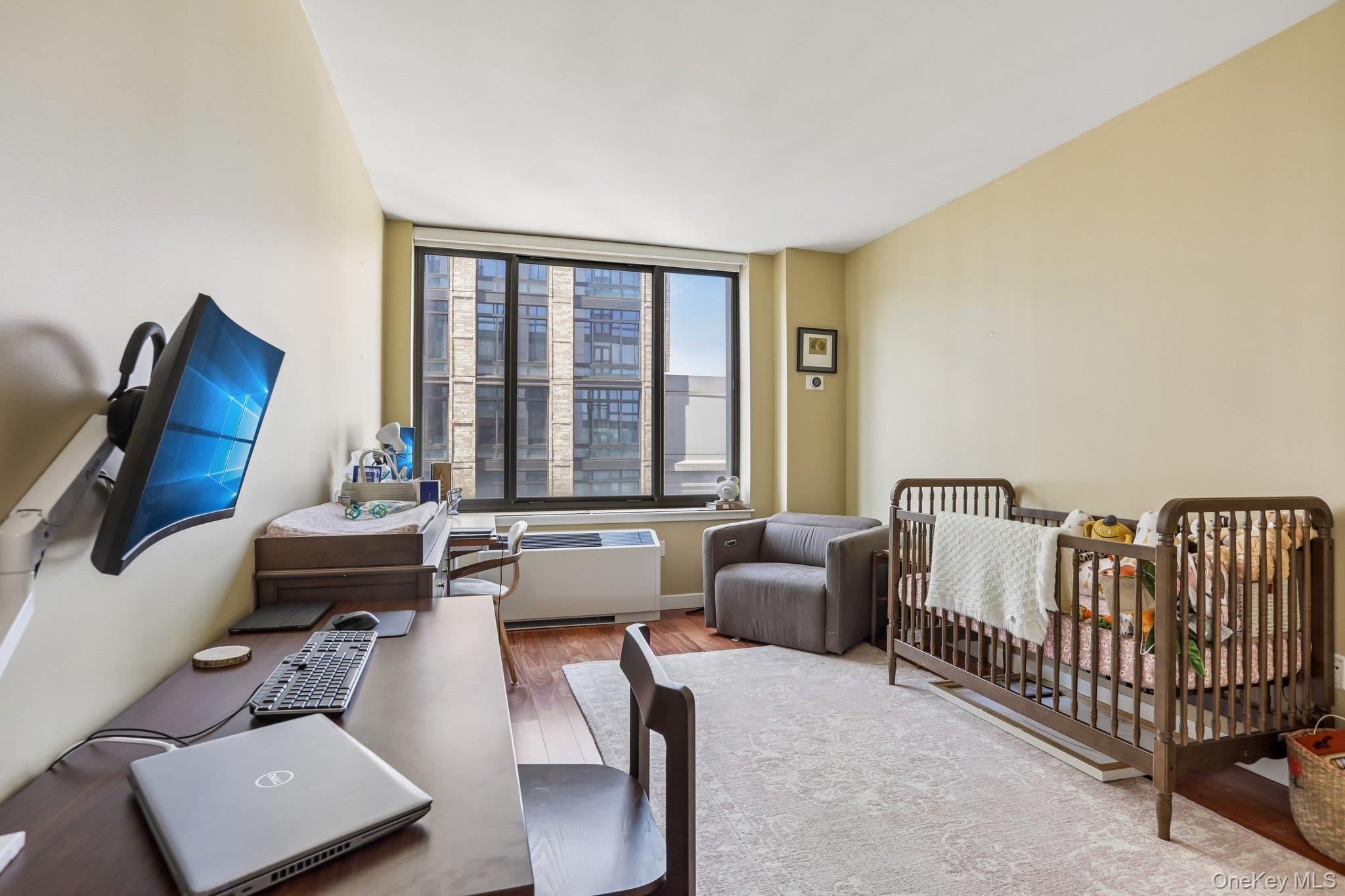 10 City Place Unit: 9C