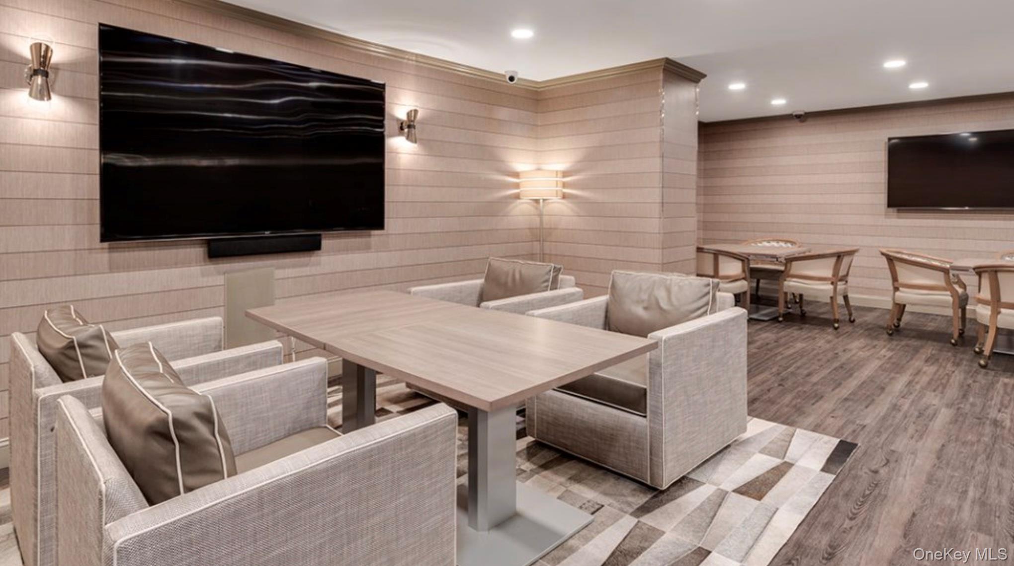 10 City Place Unit: 9C