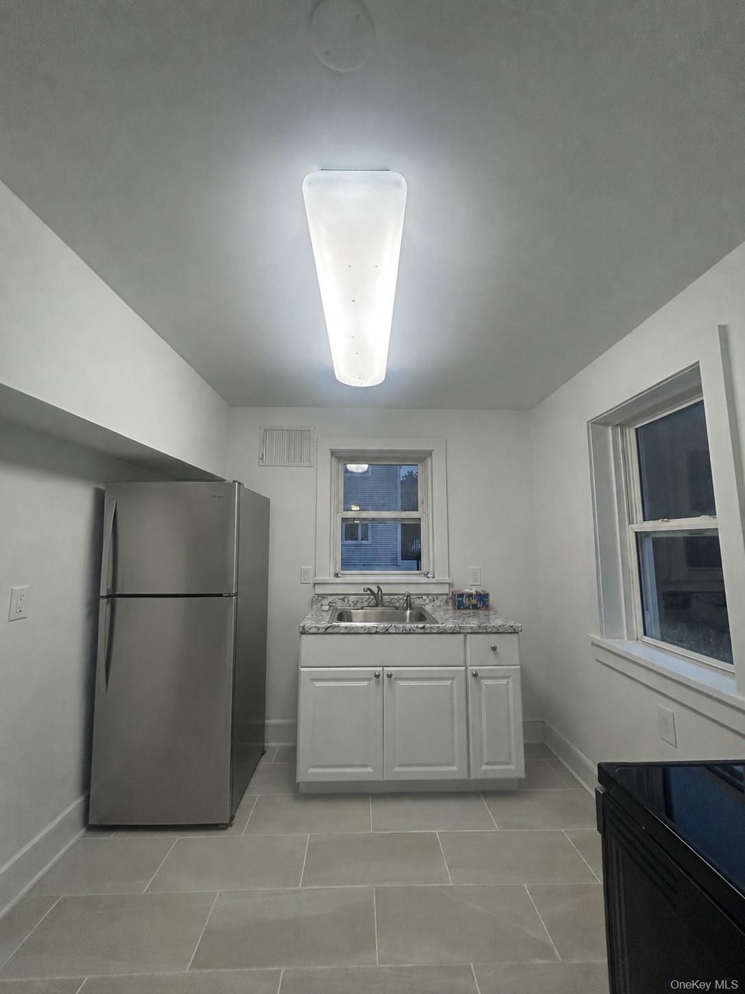 34 Bedford Ave