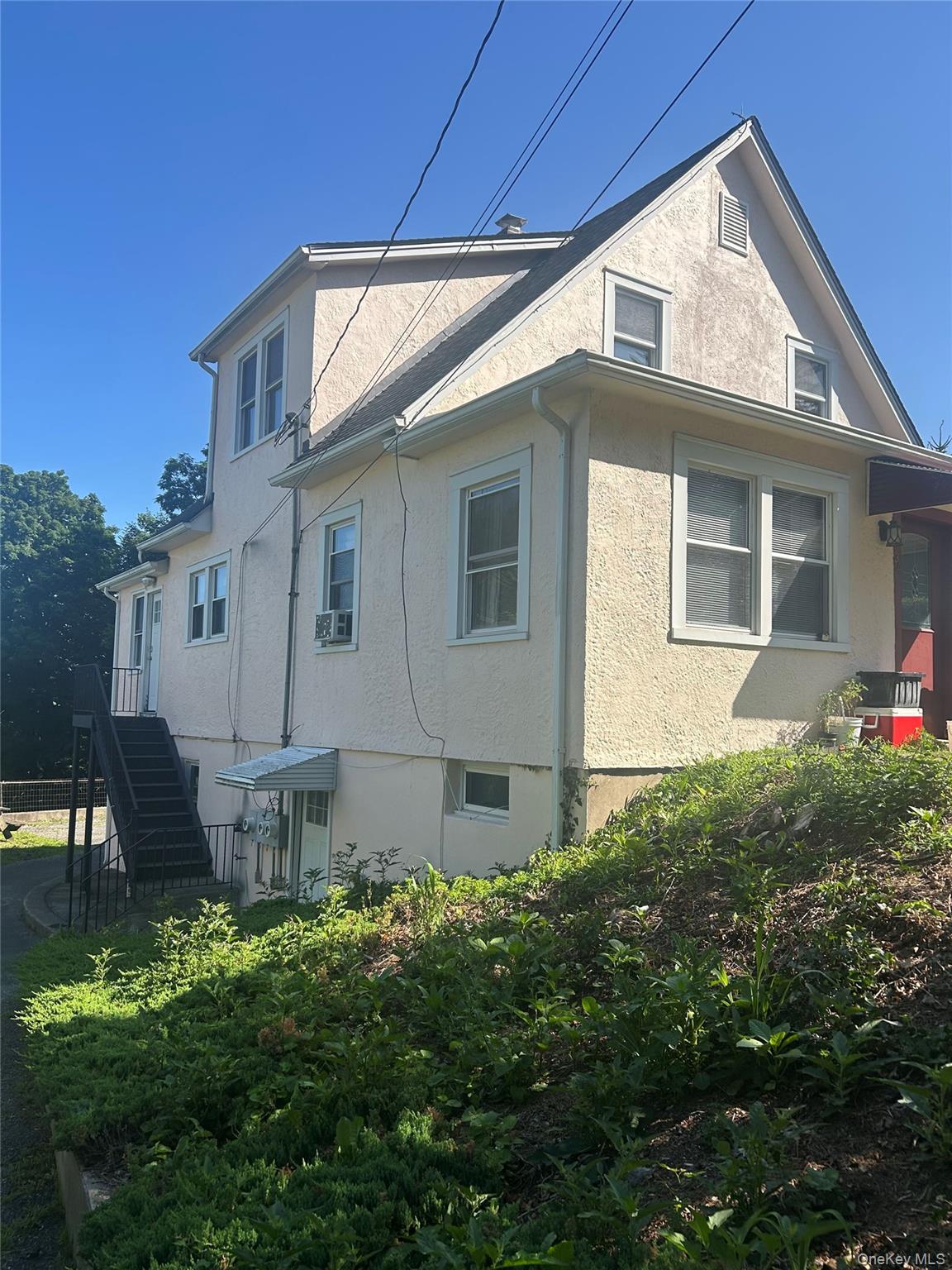 34 Bedford Ave