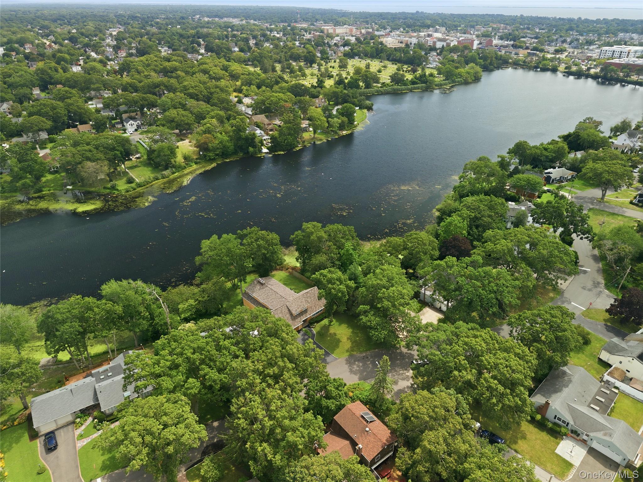 107 Lake Shore Drive