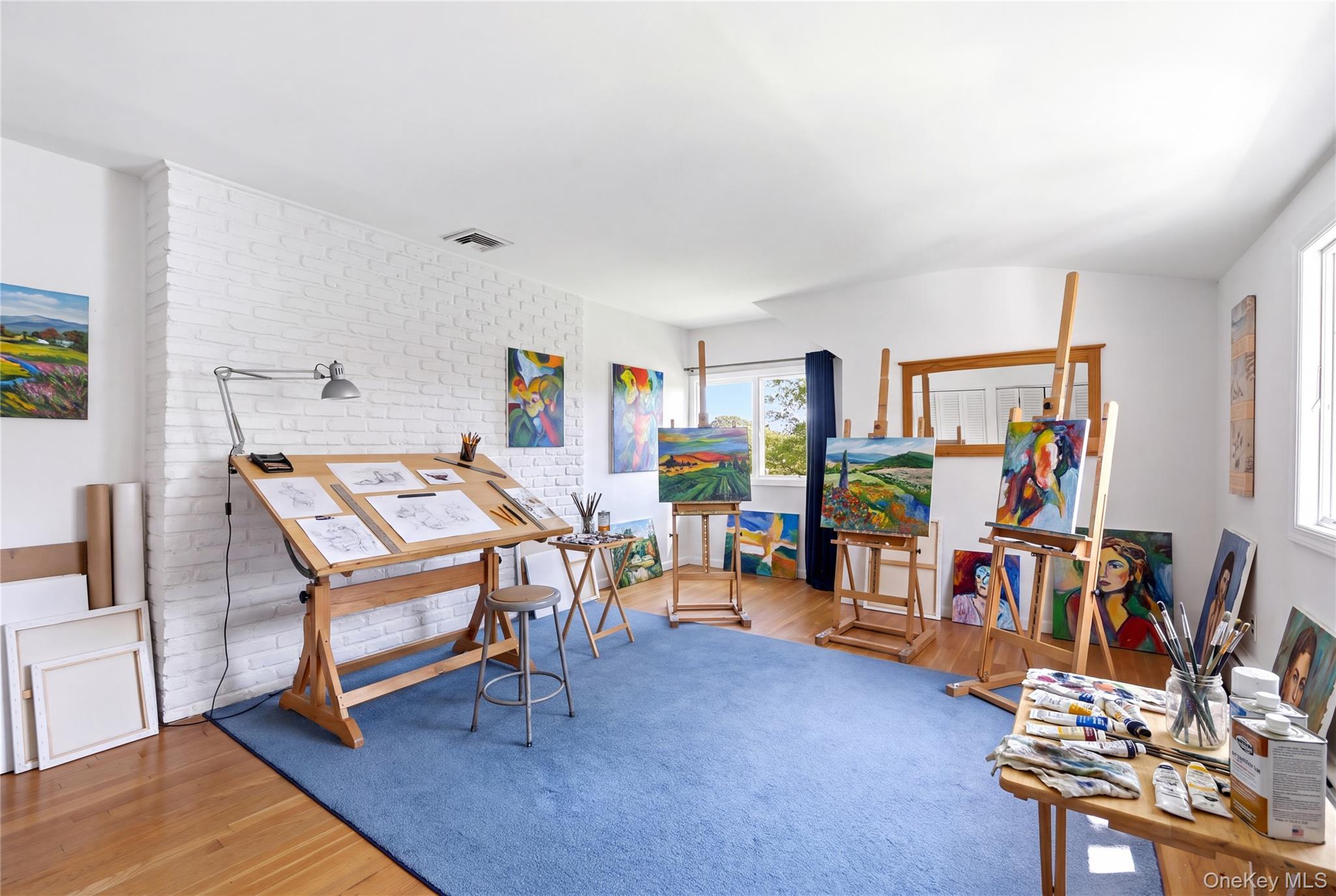 107 Lake Shore Drive
