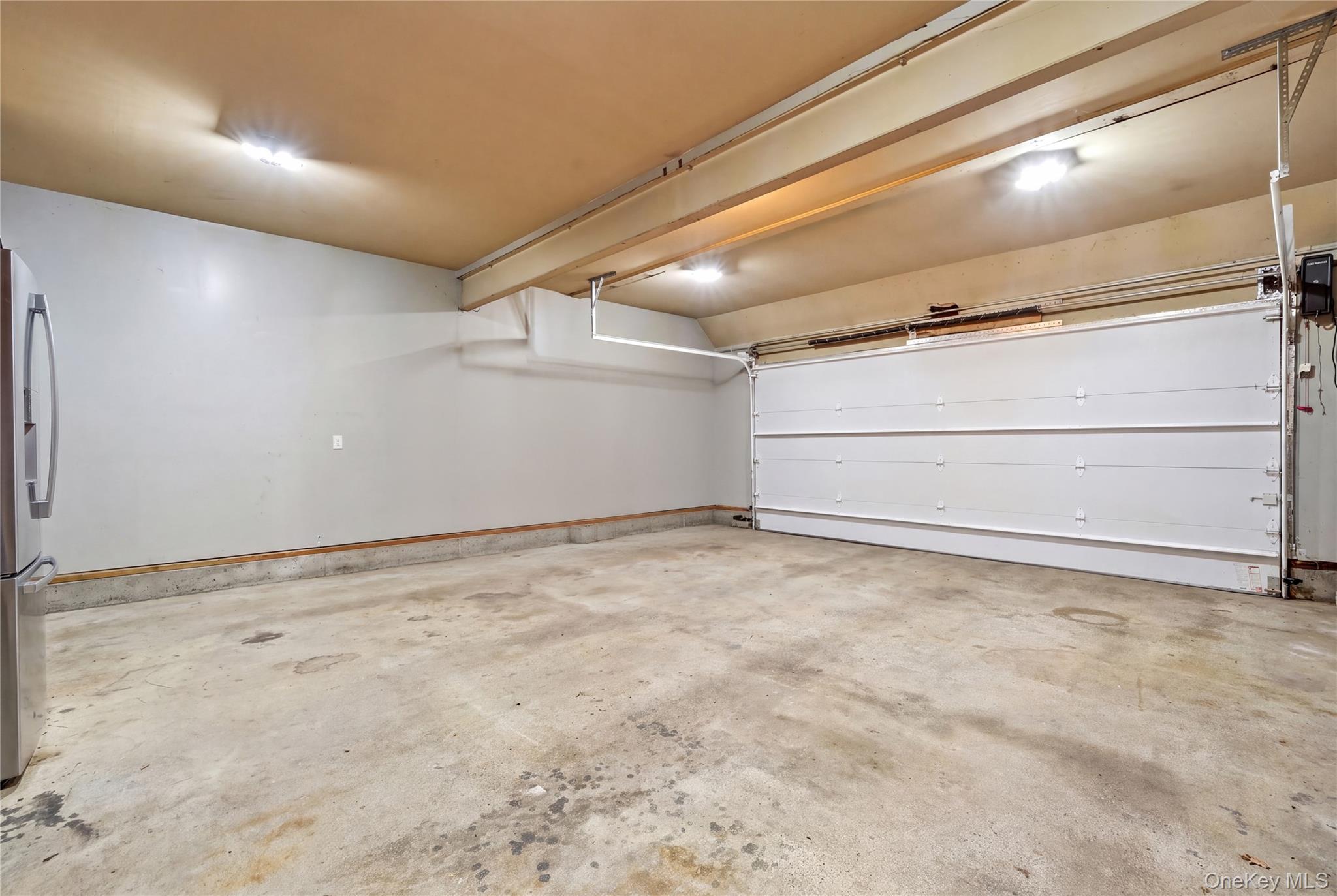 107 Lake Shore Drive