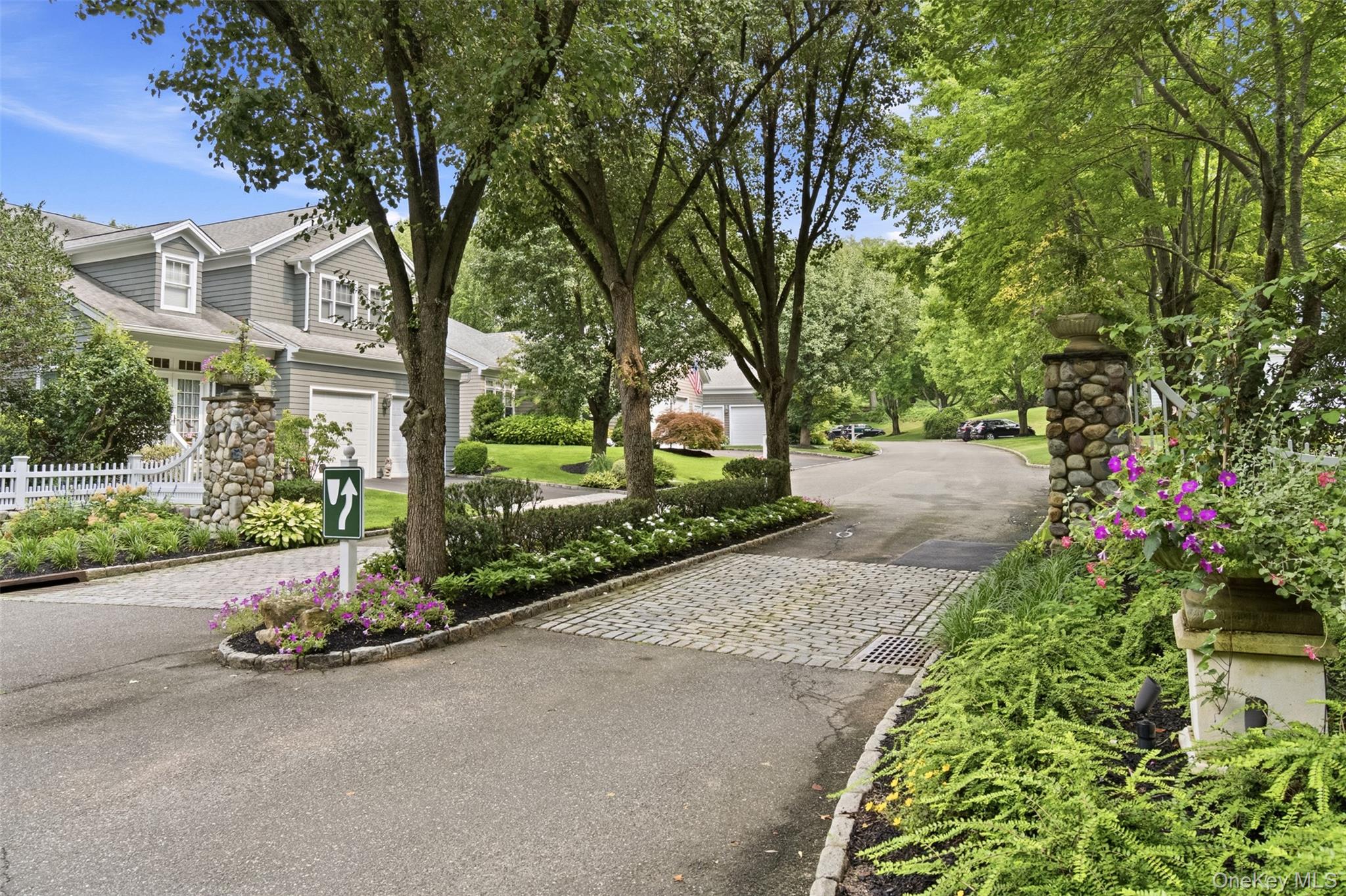3 Fieldstone Lane