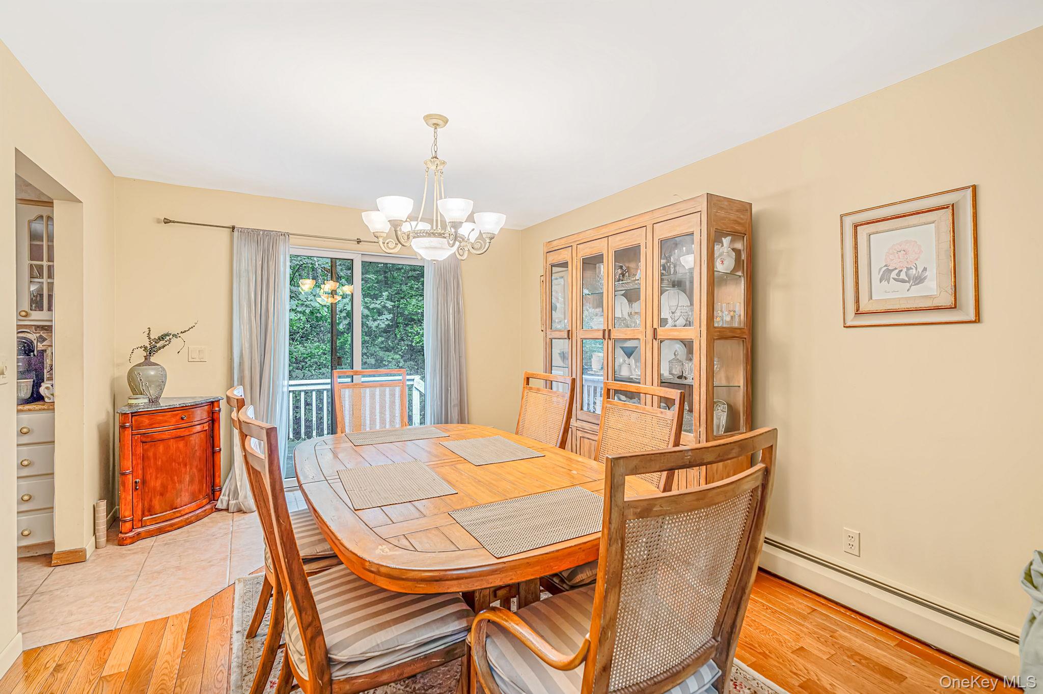 107 W Farm Drive