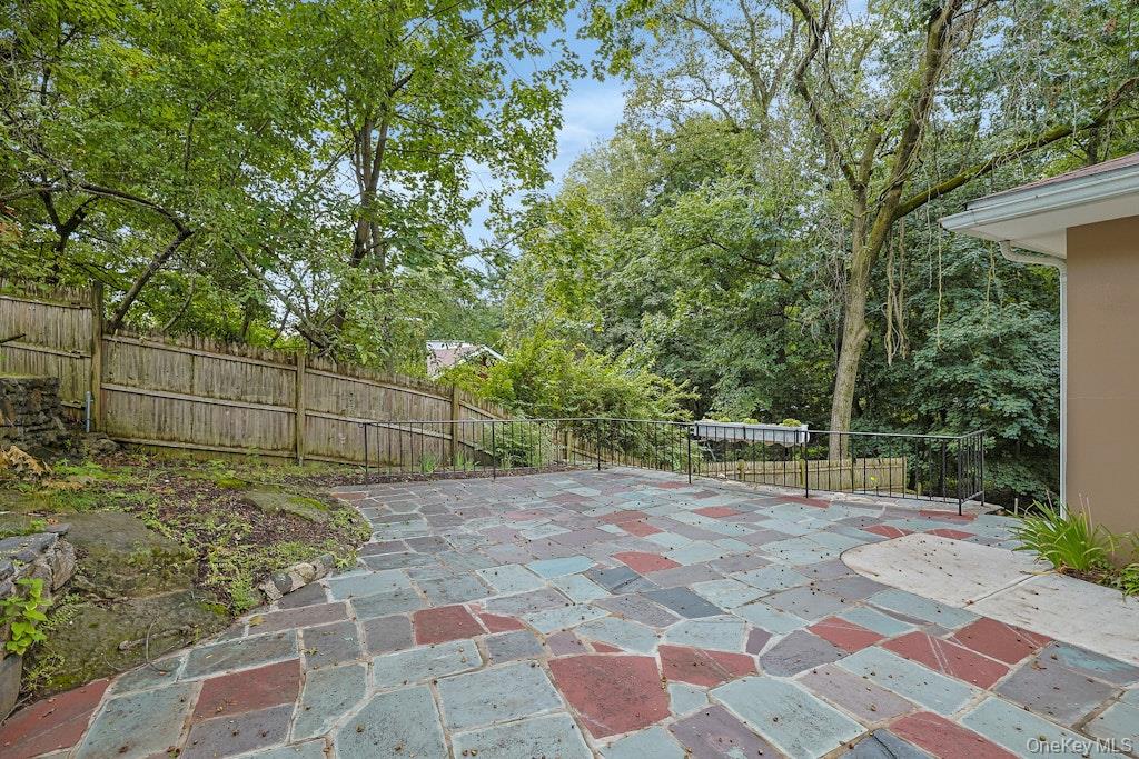 20 Ravensdale Road