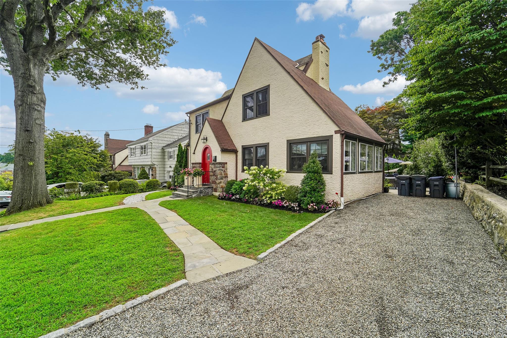 7 Parkview Court