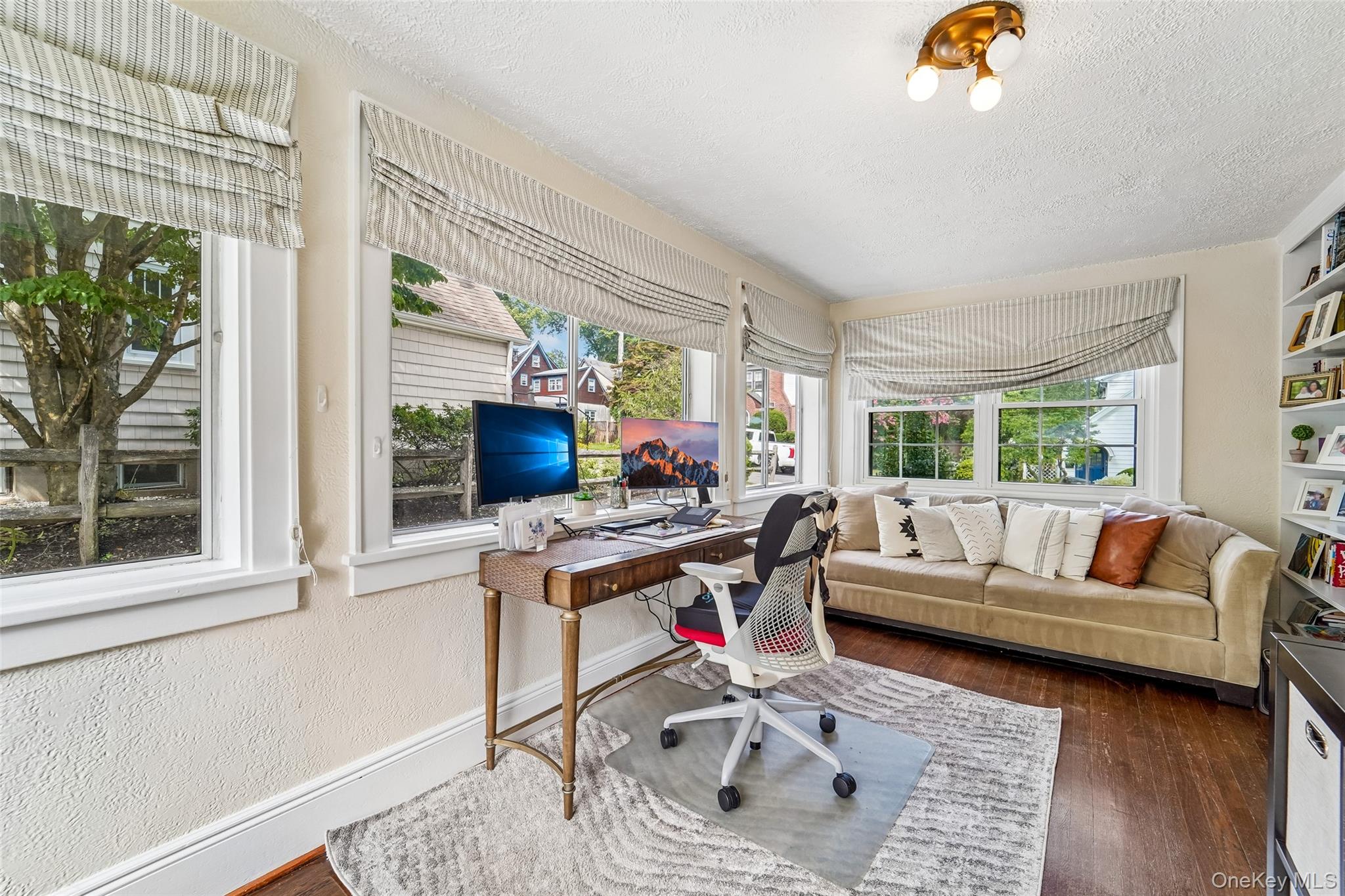 7 Parkview Court
