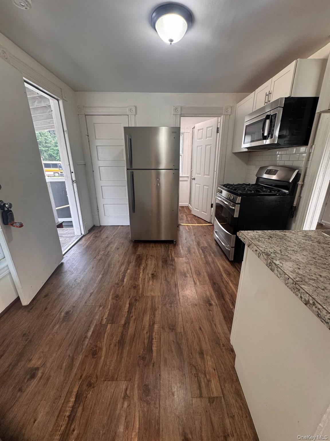 215 N Hamilton Street Unit: 2