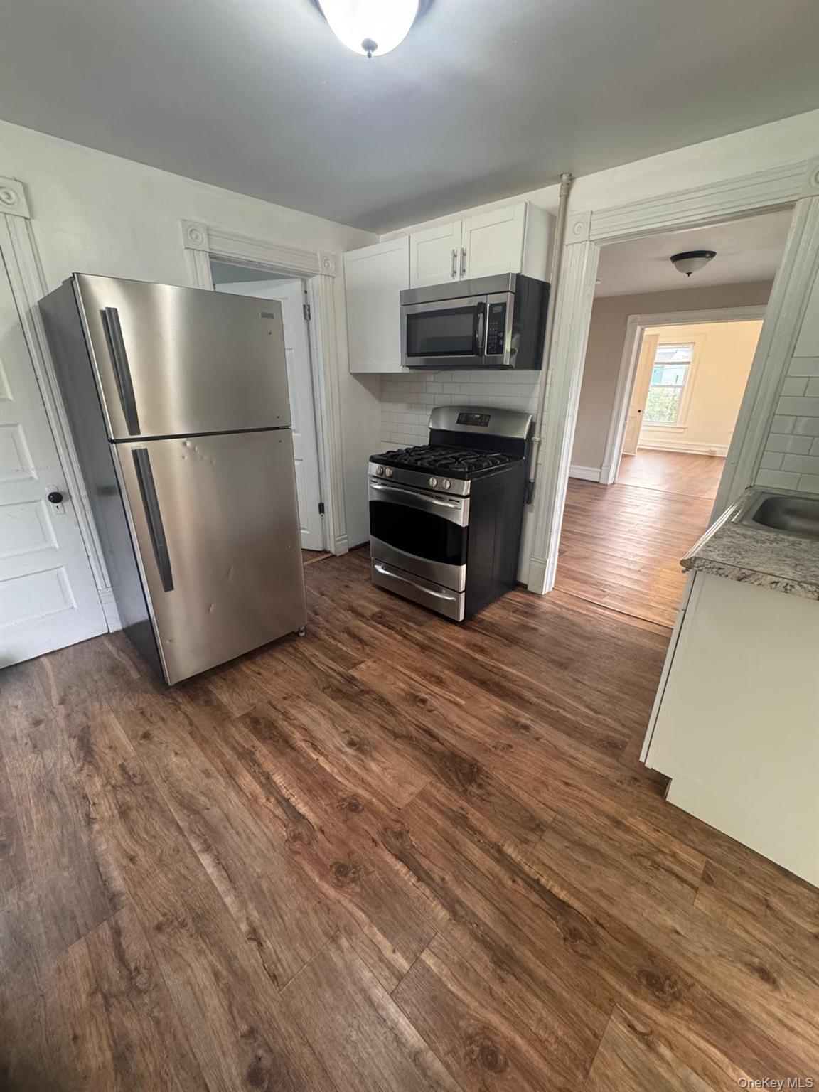 215 N Hamilton Street Unit: 2