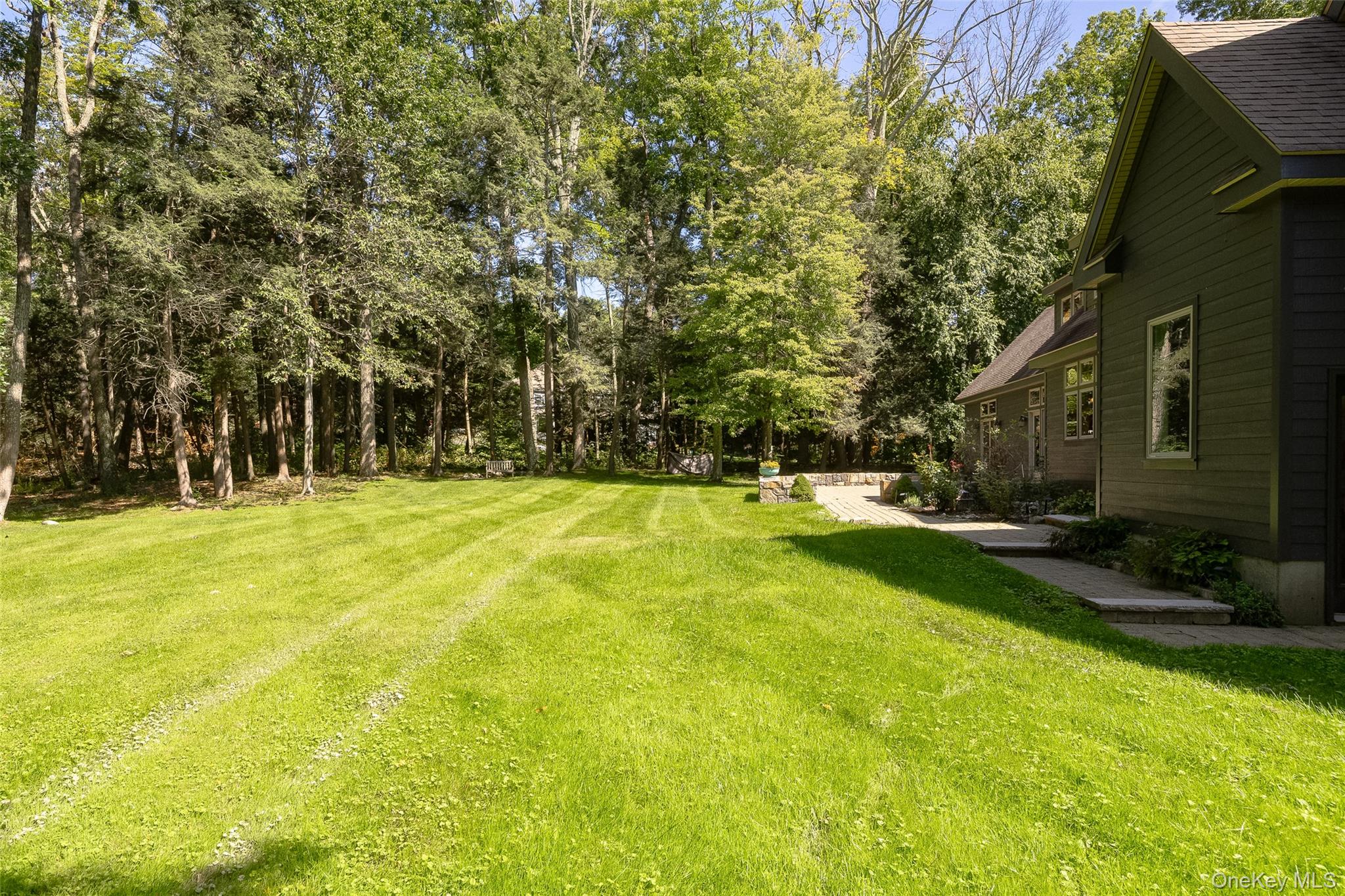 13 Apple Summit Lane