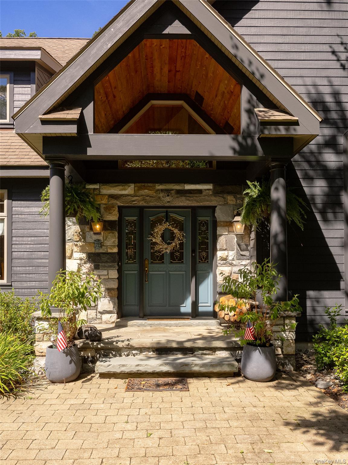 13 Apple Summit Lane