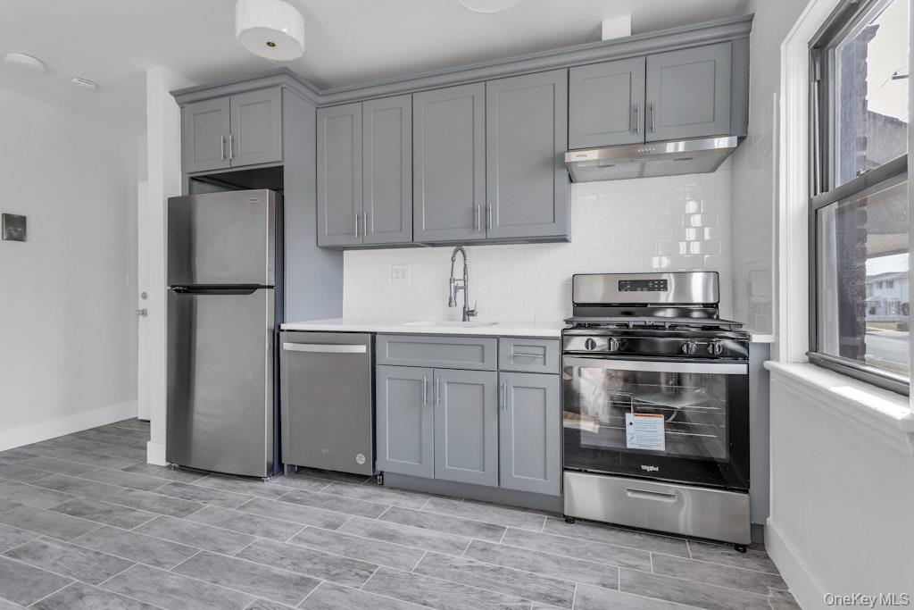 6 Brown Avenue Unit: A