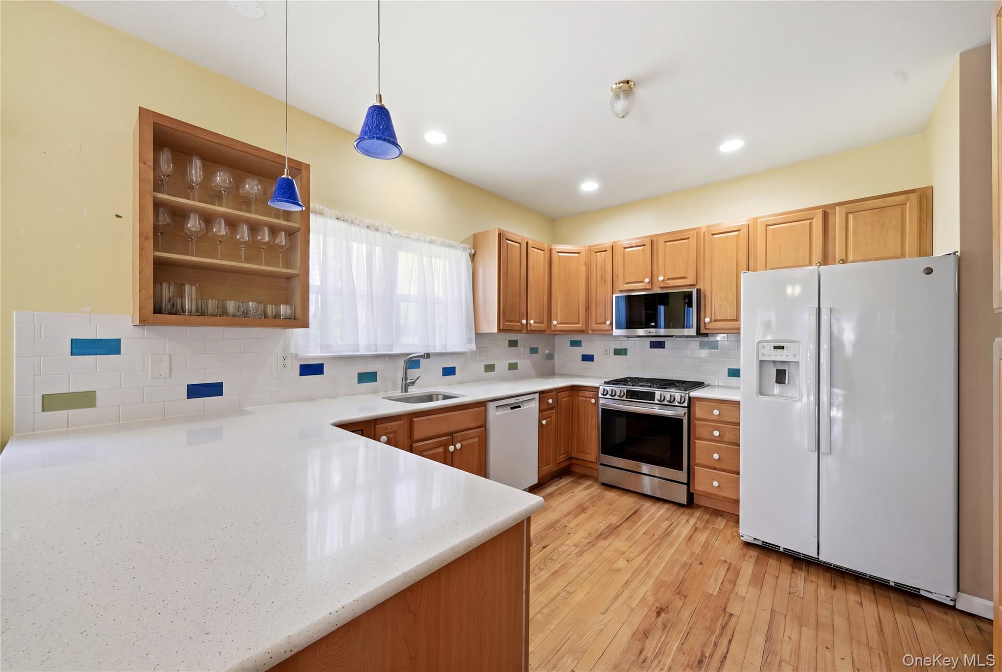 23 Sunflower Ridge Road