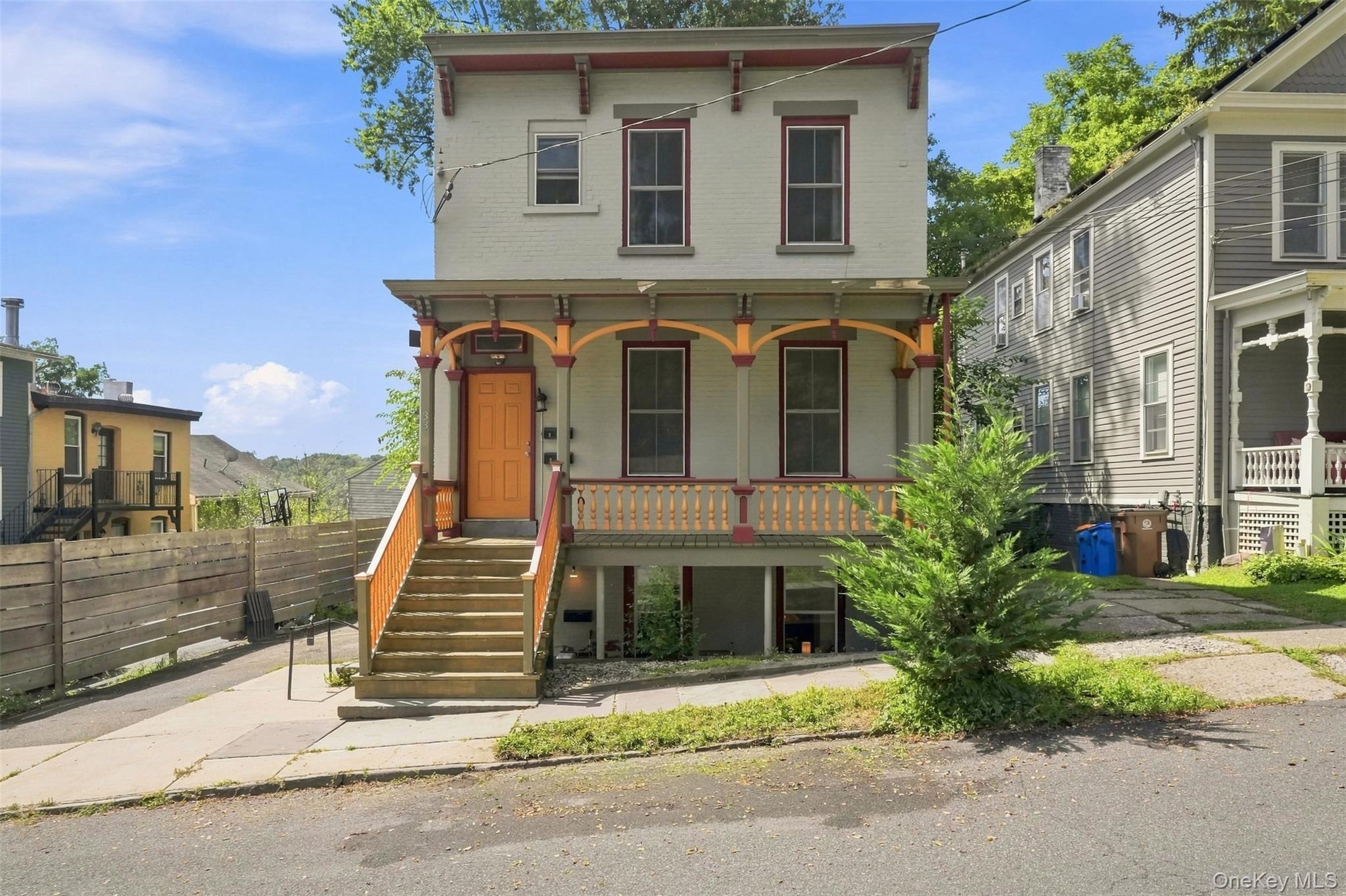 33 Hone Street