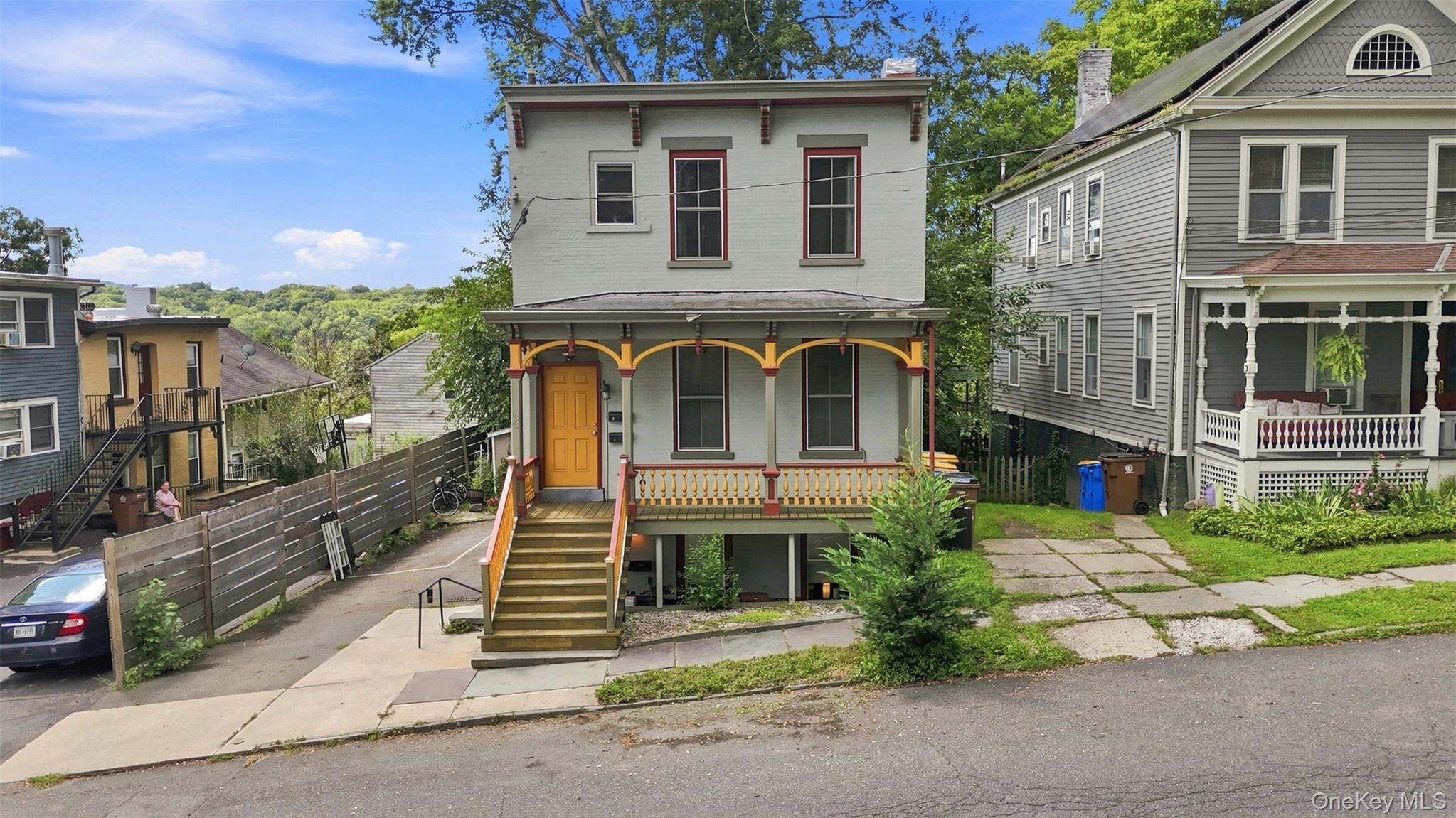 33 Hone Street