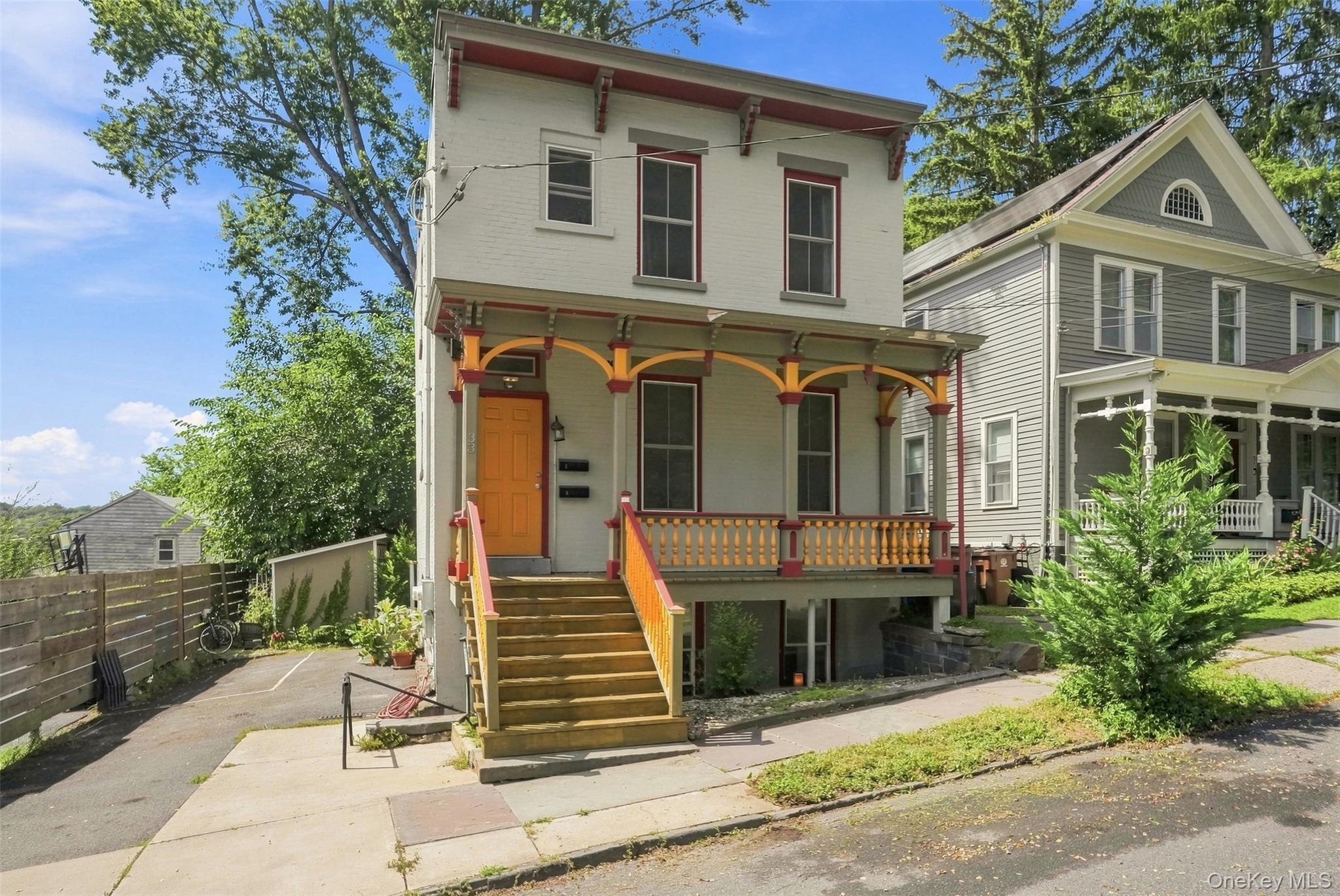 33 Hone Street