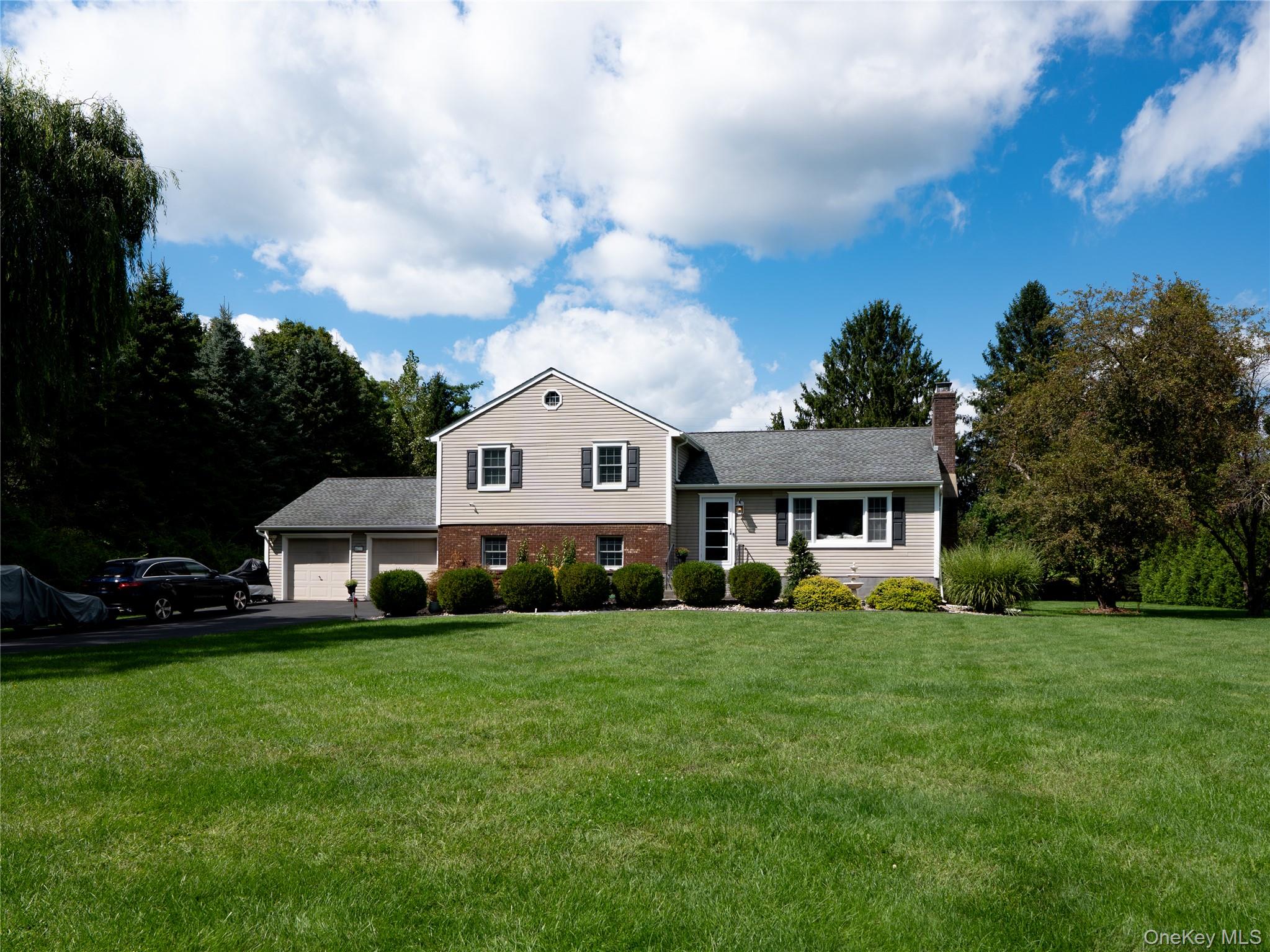 15 Deer View Lane