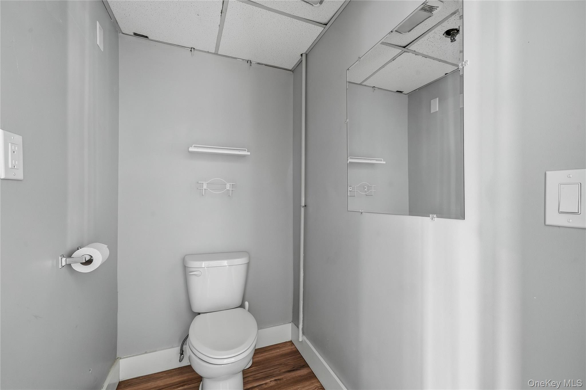 118 River Road Unit: 11-12