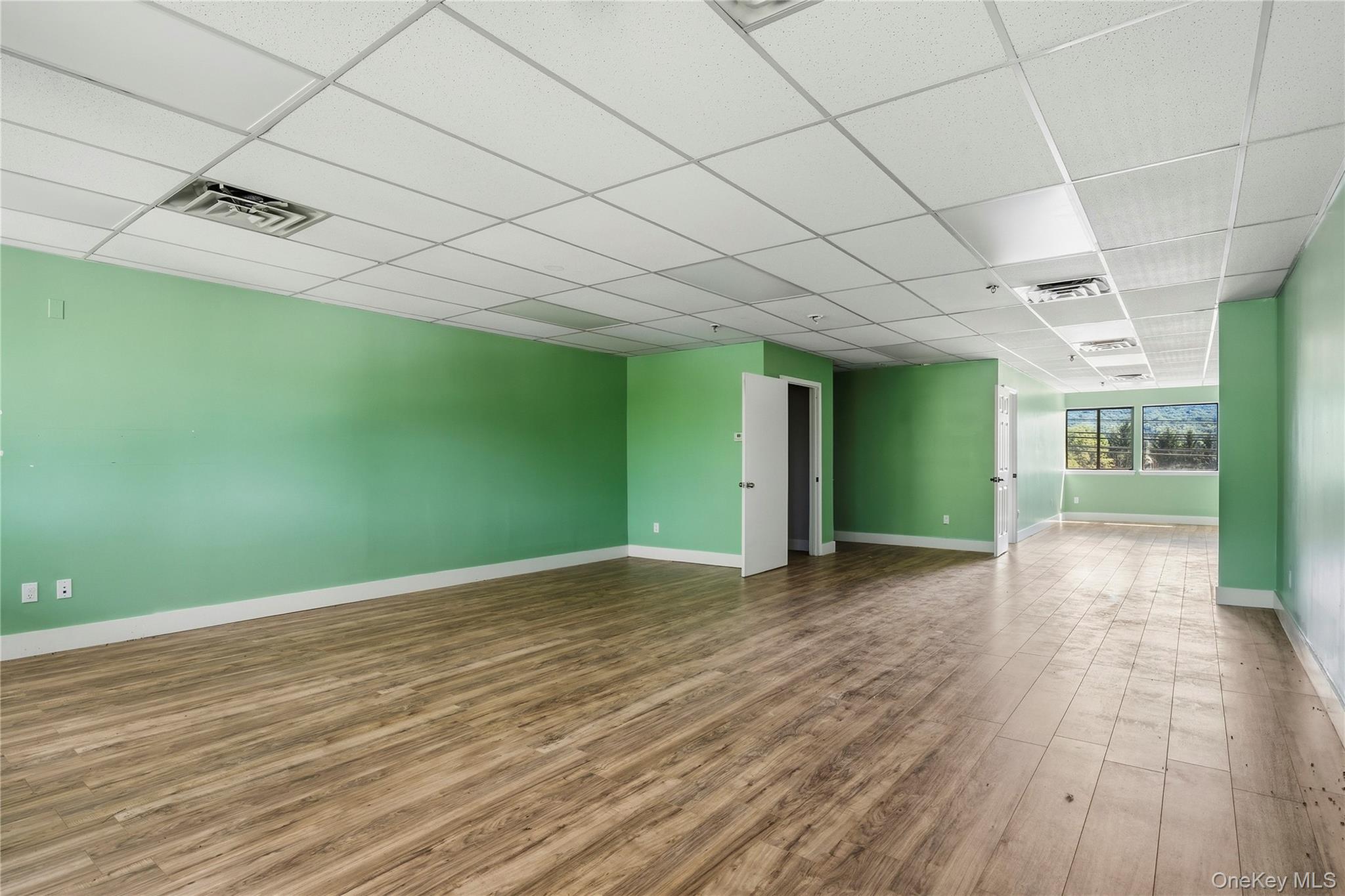 118 River Road Unit: 11-12