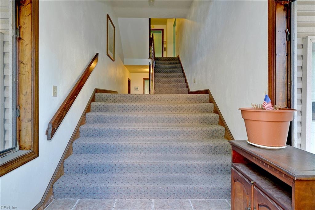 2316 Croix DR