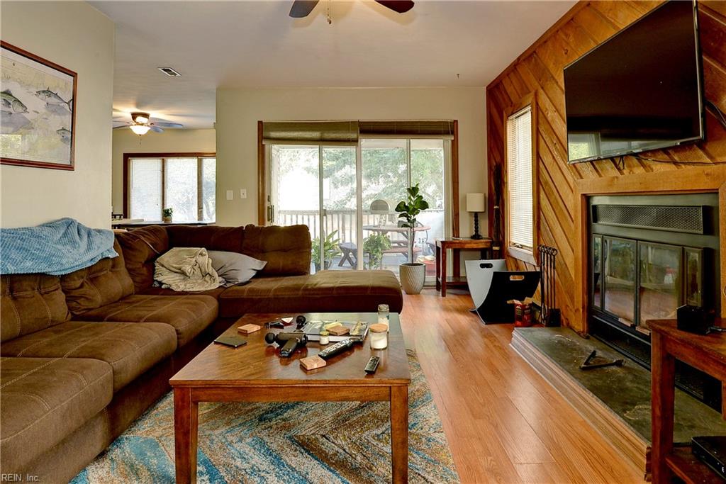 2320 Croix DR