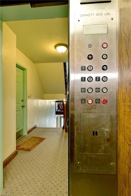 2320 Croix DR