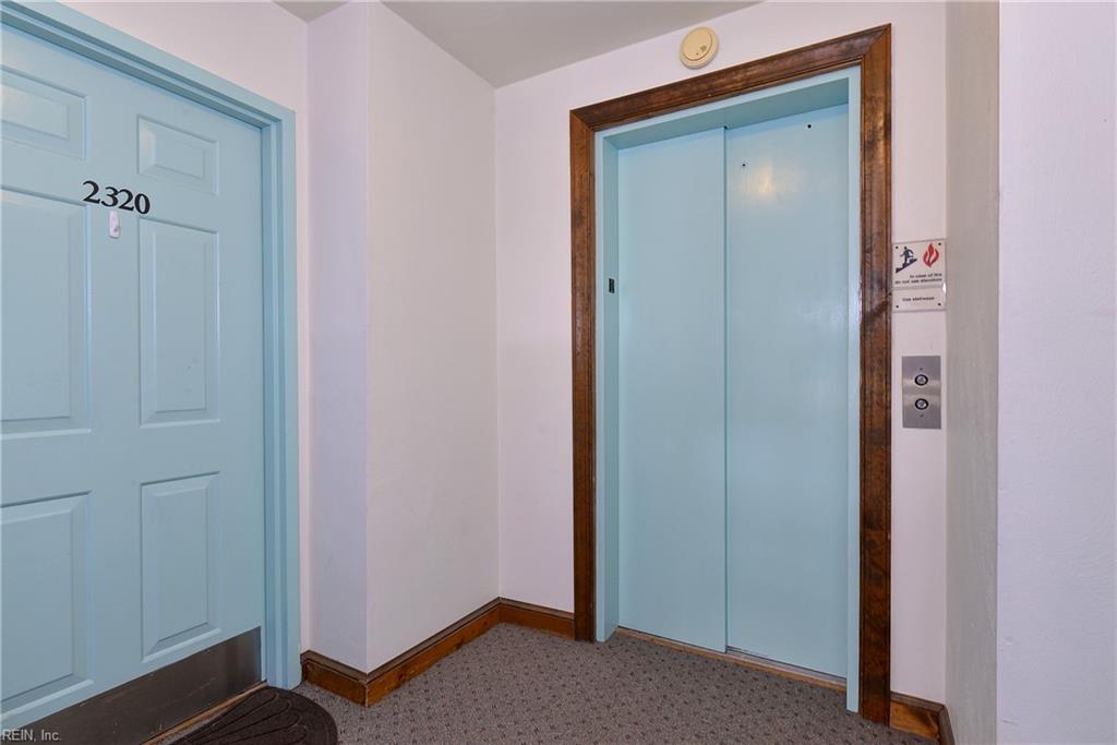 2320 Croix DR