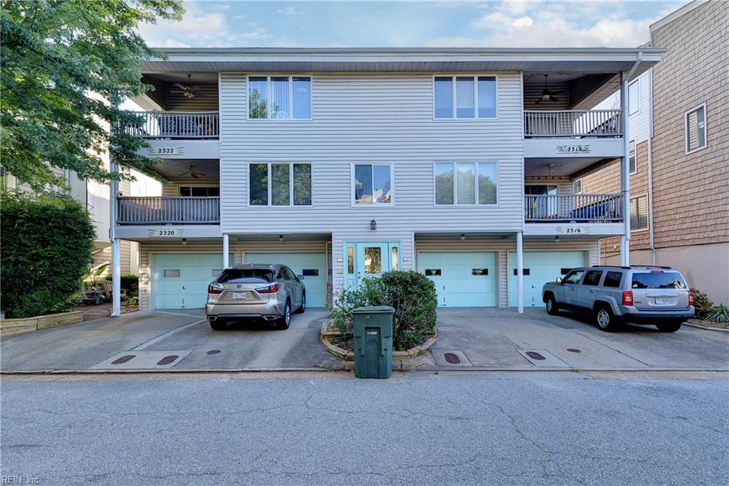 2320 Croix DR