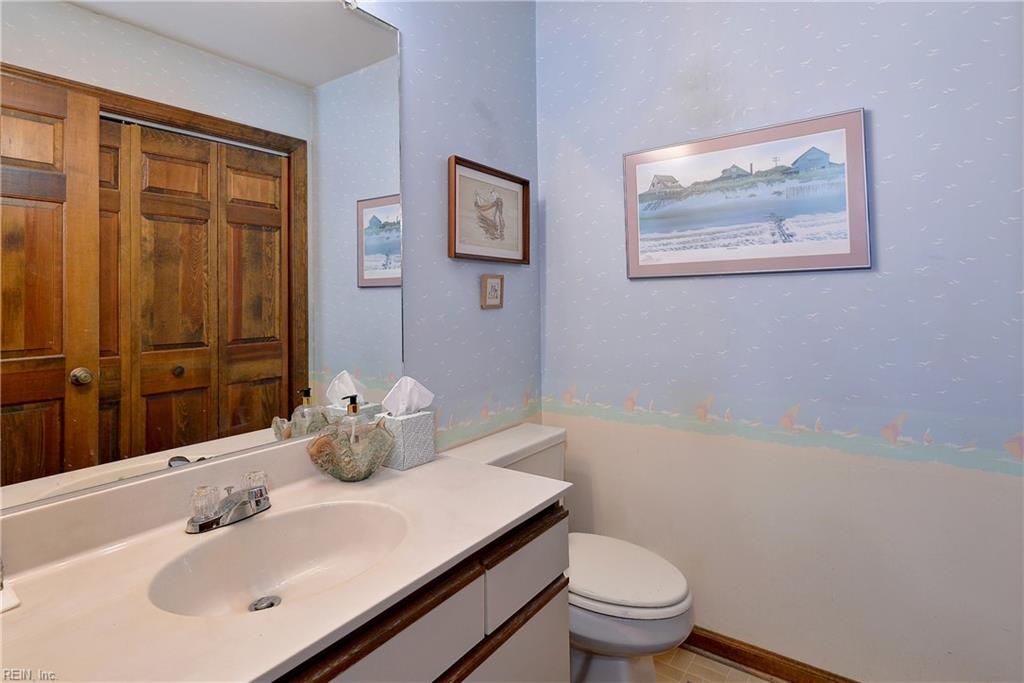 2322 Croix DR