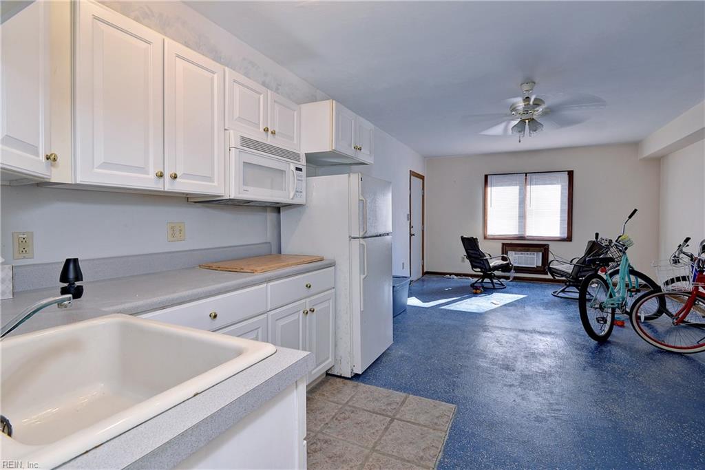 2322 Croix DR