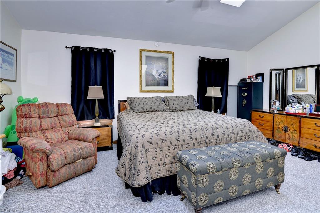 2322 Croix DR