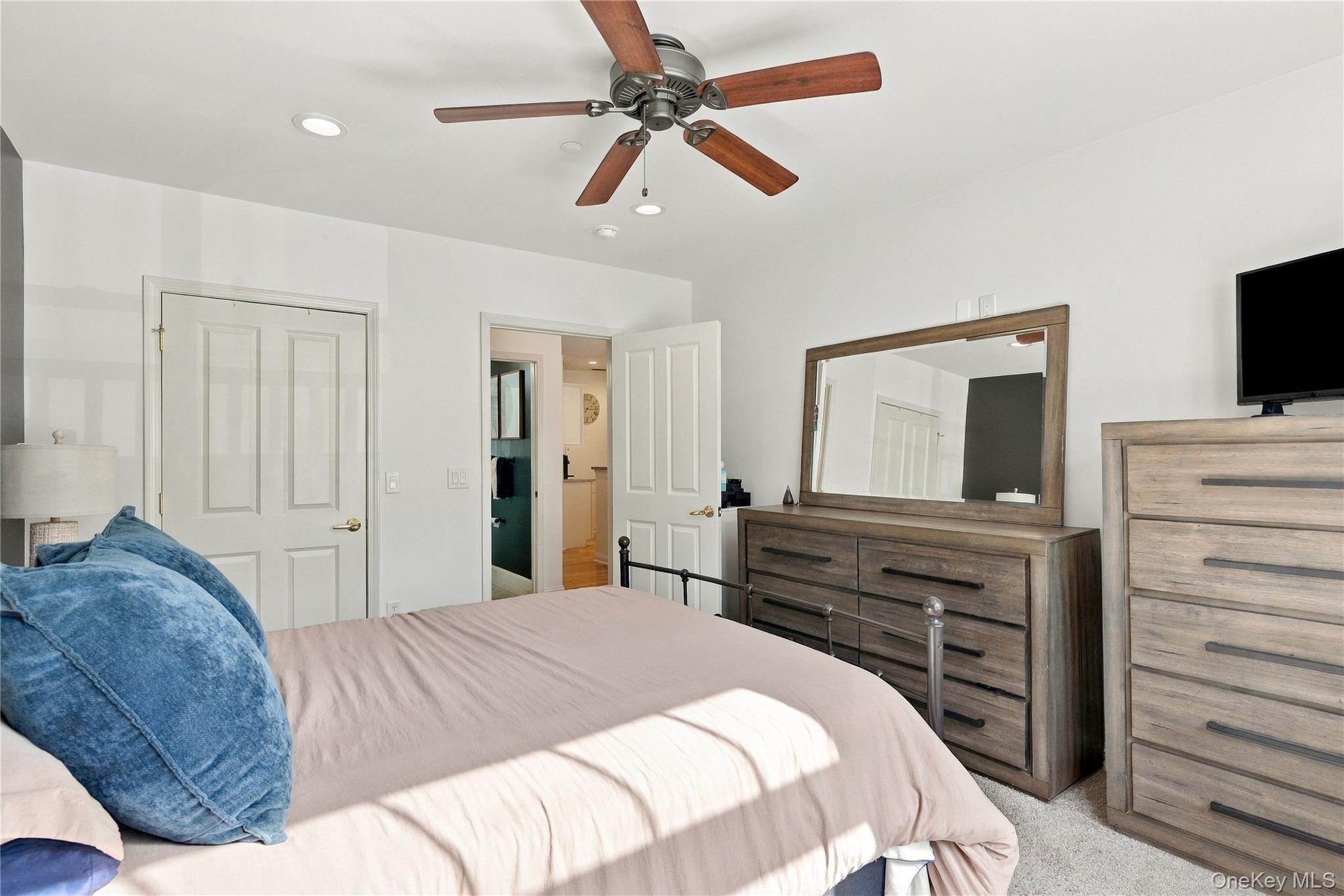 3102 Leeward Drive