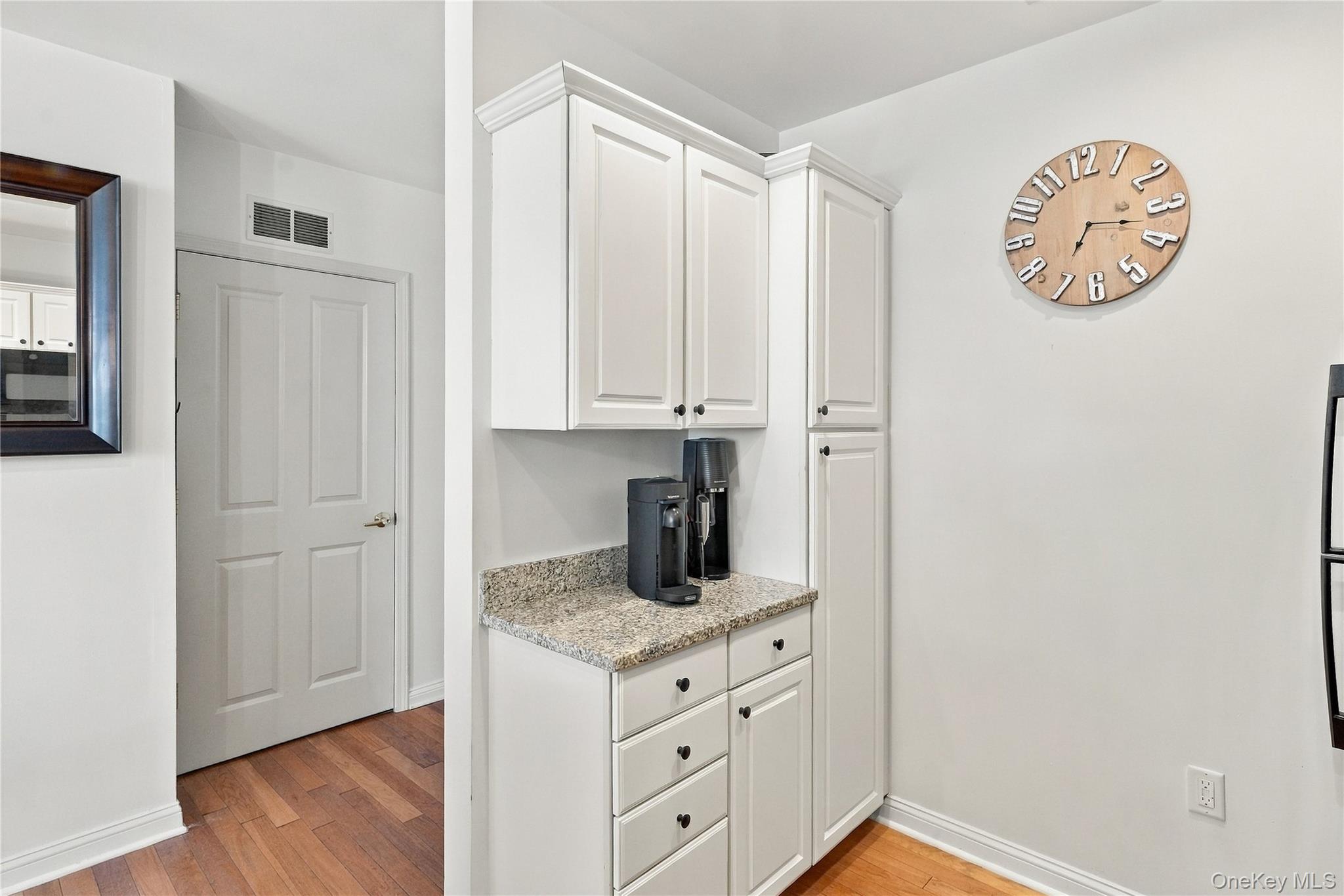 3102 Leeward Drive