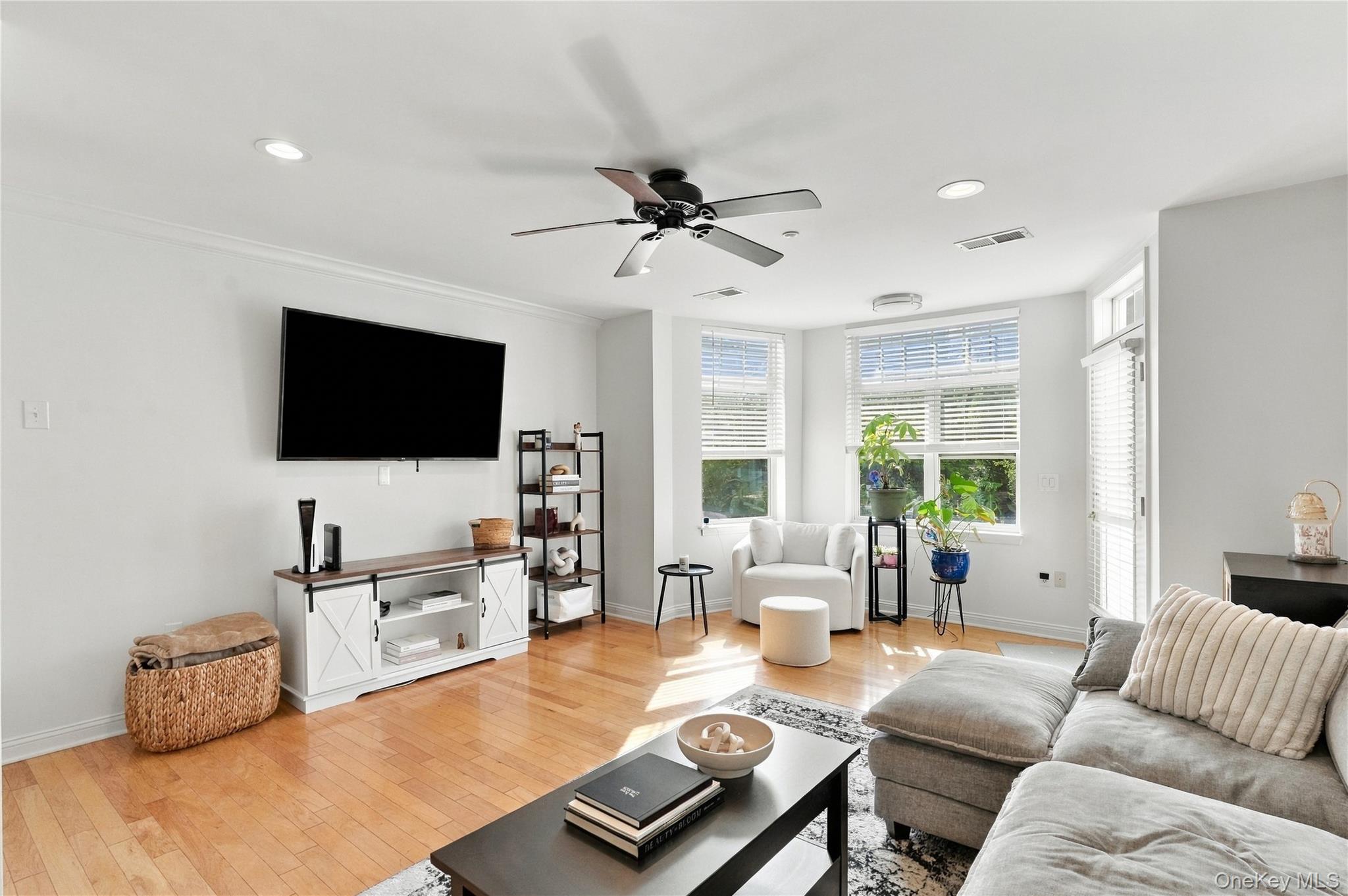 3102 Leeward Drive