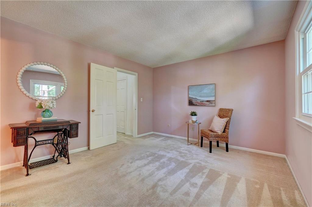 4082 Thomas Jefferson DR