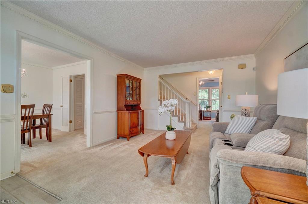 4082 Thomas Jefferson DR