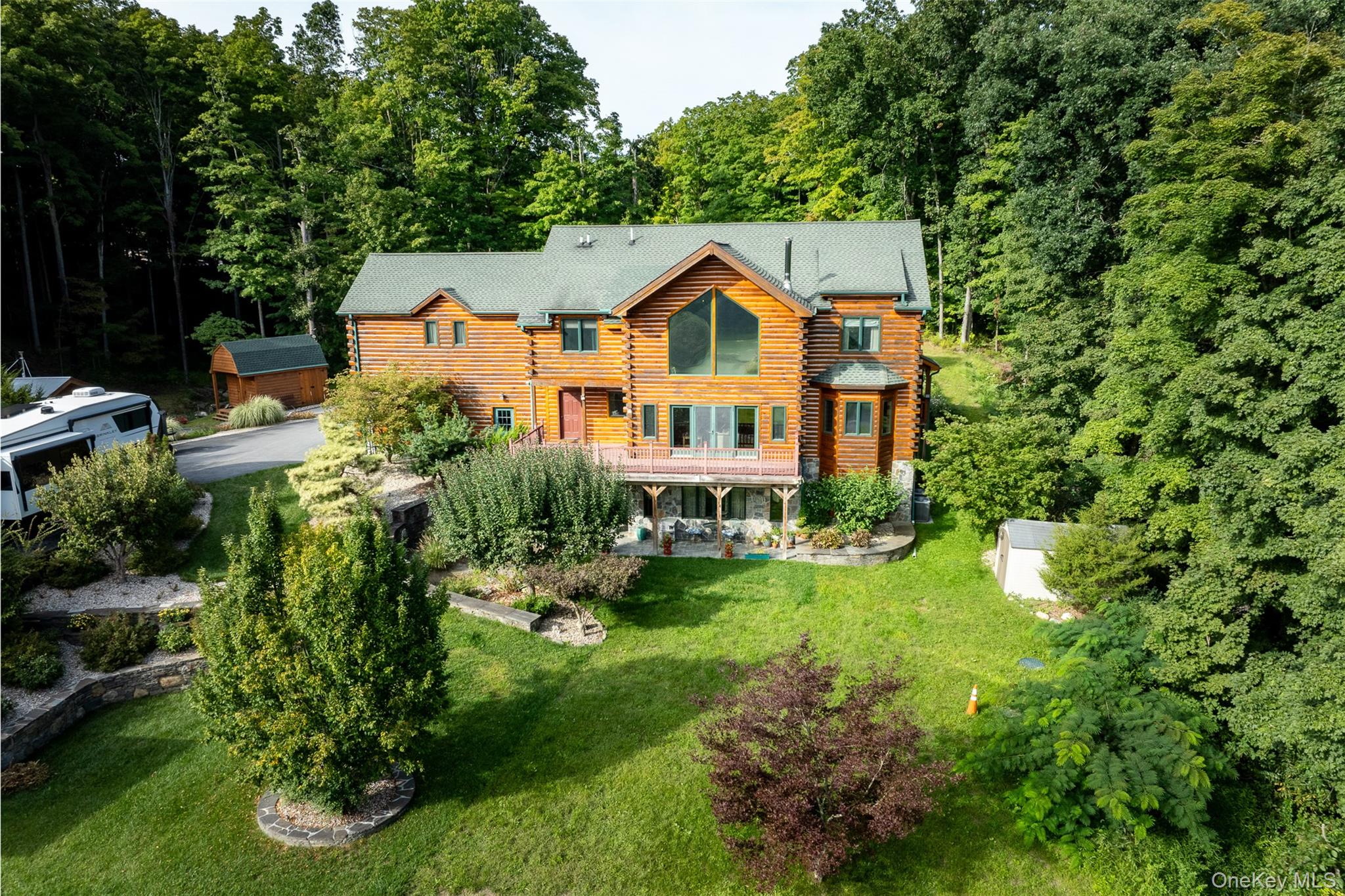 162 Crum Elbow Road