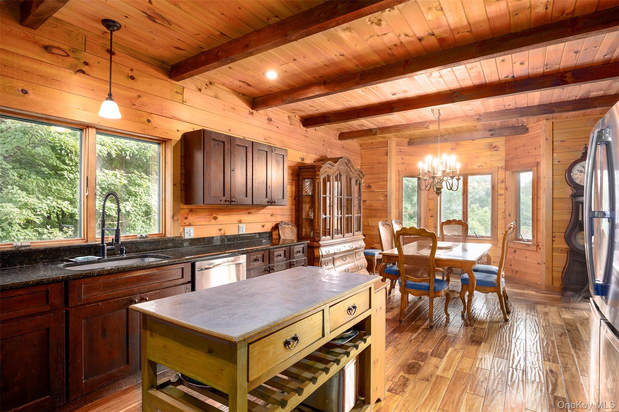 162 Crum Elbow Road