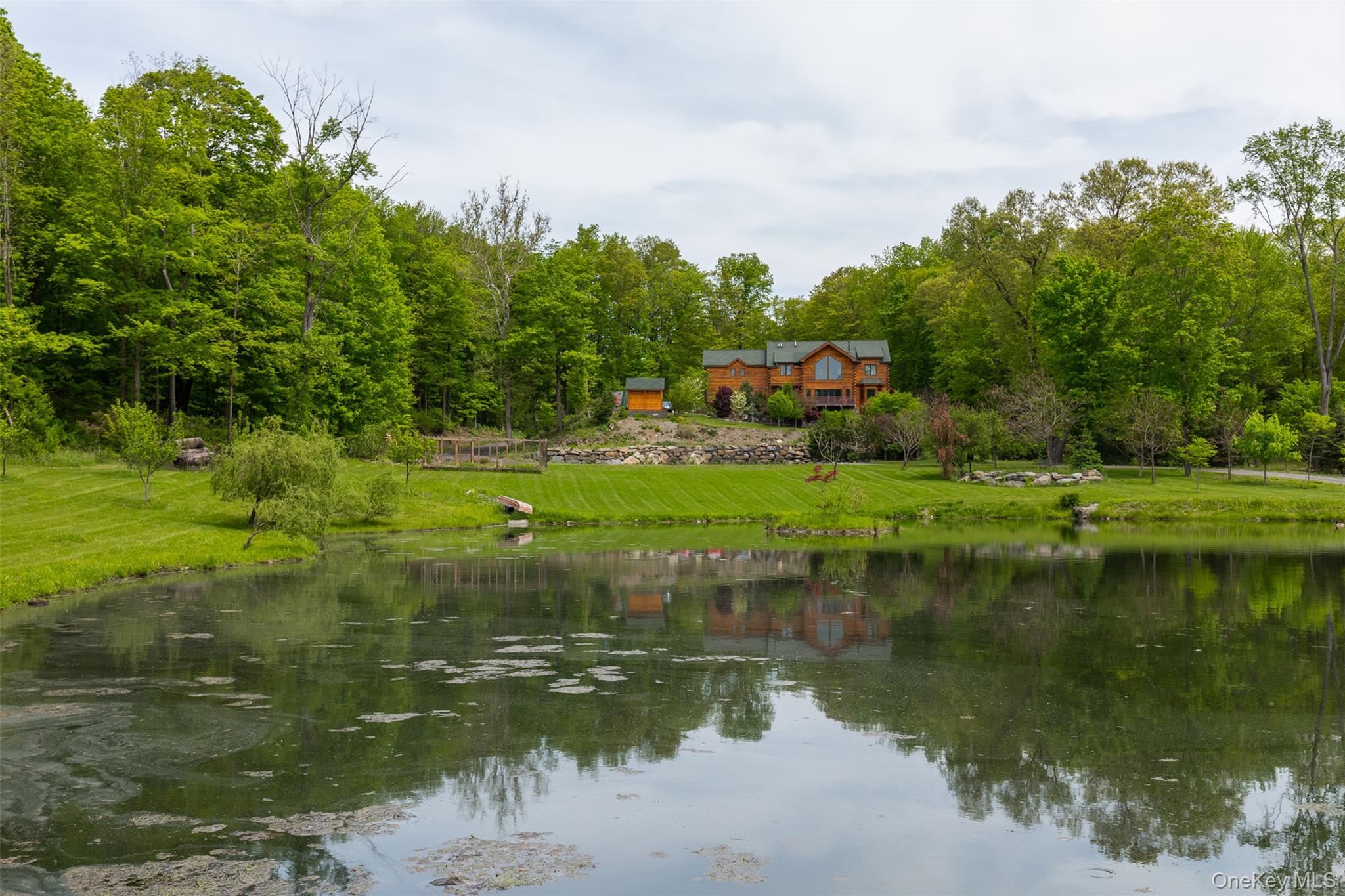 162 Crum Elbow Road