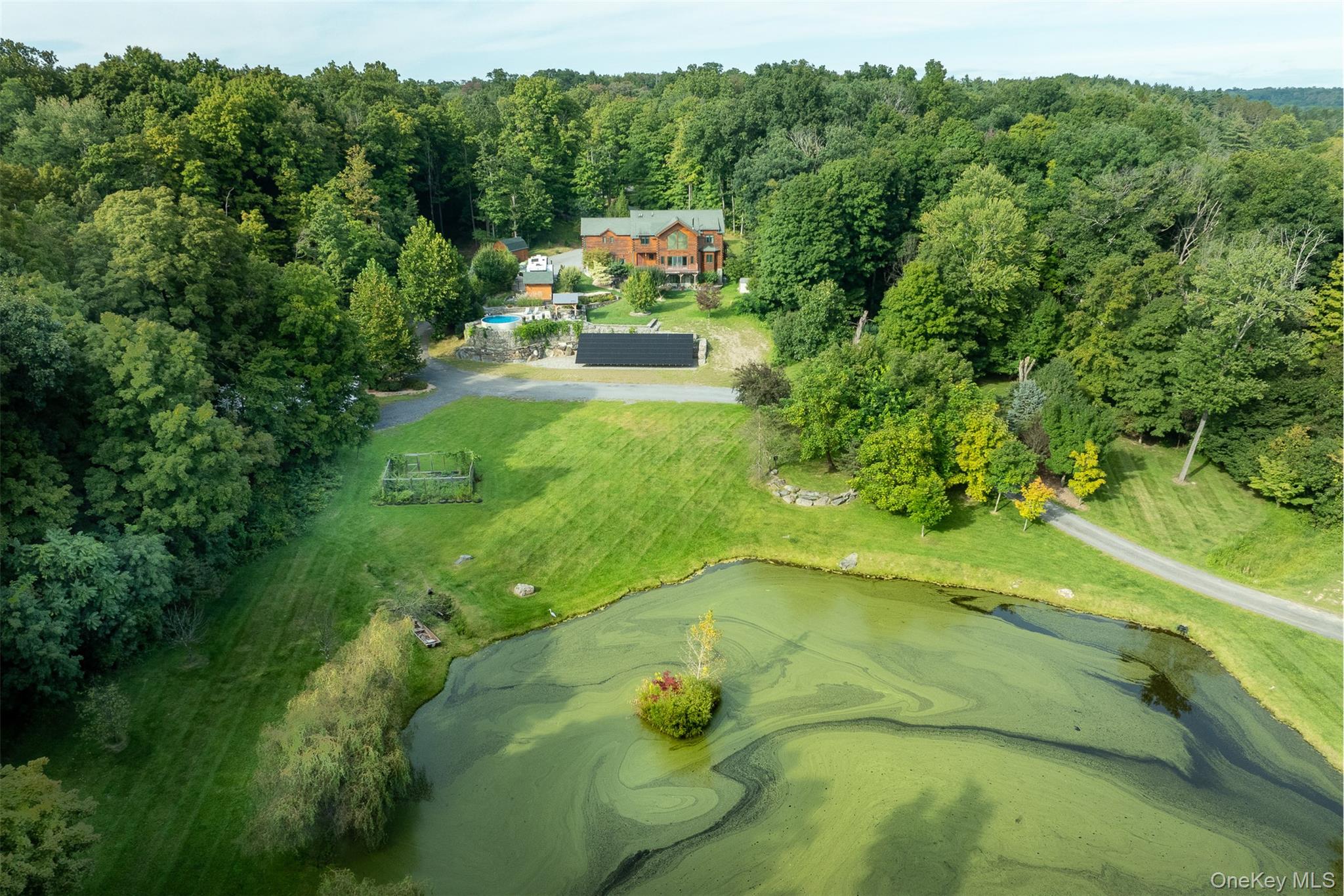 162 Crum Elbow Road