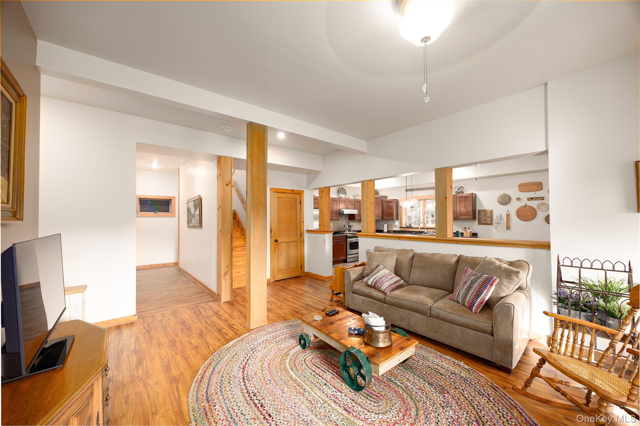 162 Crum Elbow Road
