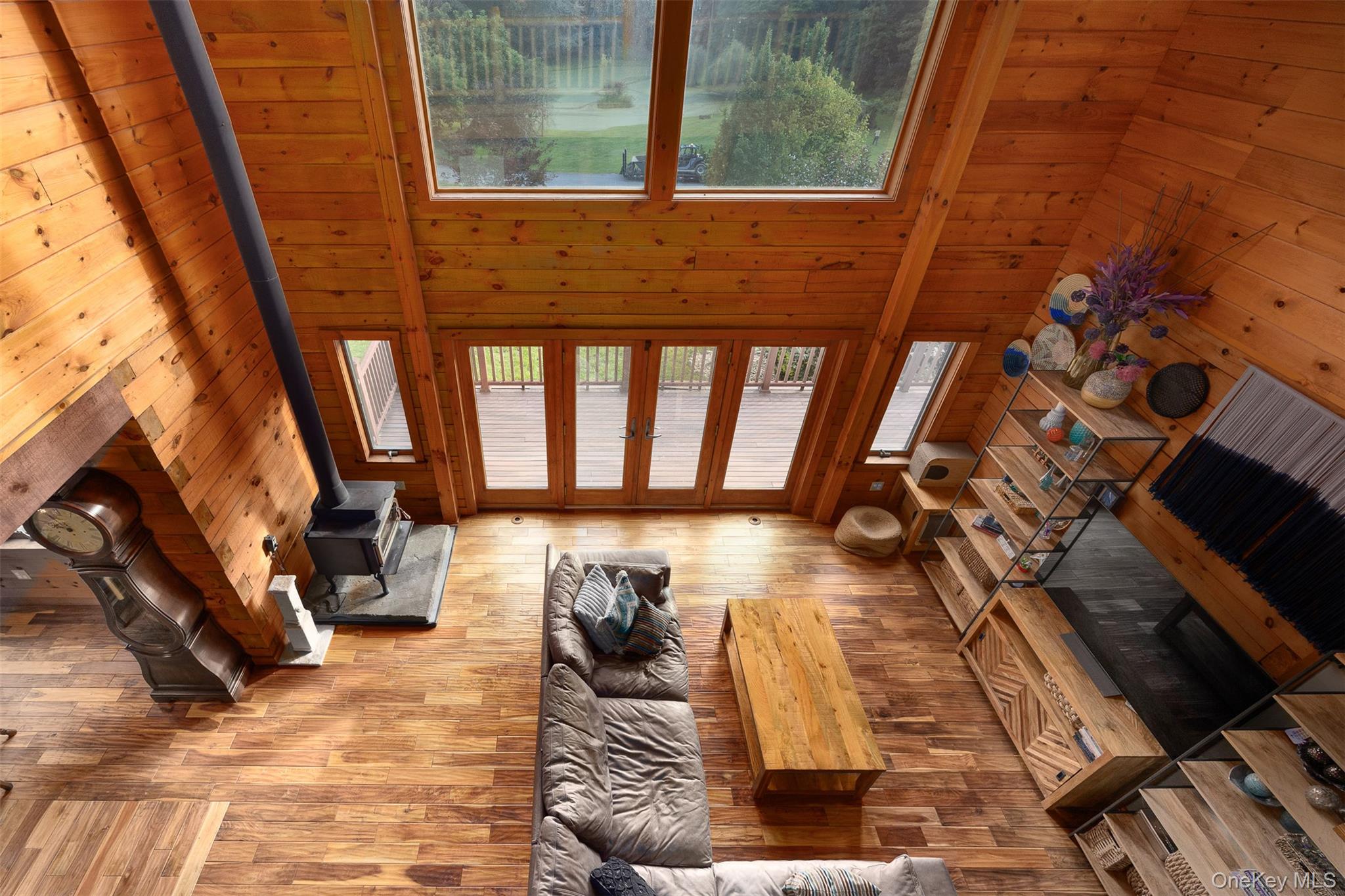 162 Crum Elbow Road