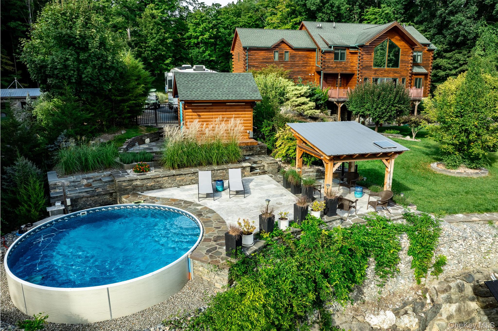 162 Crum Elbow Road