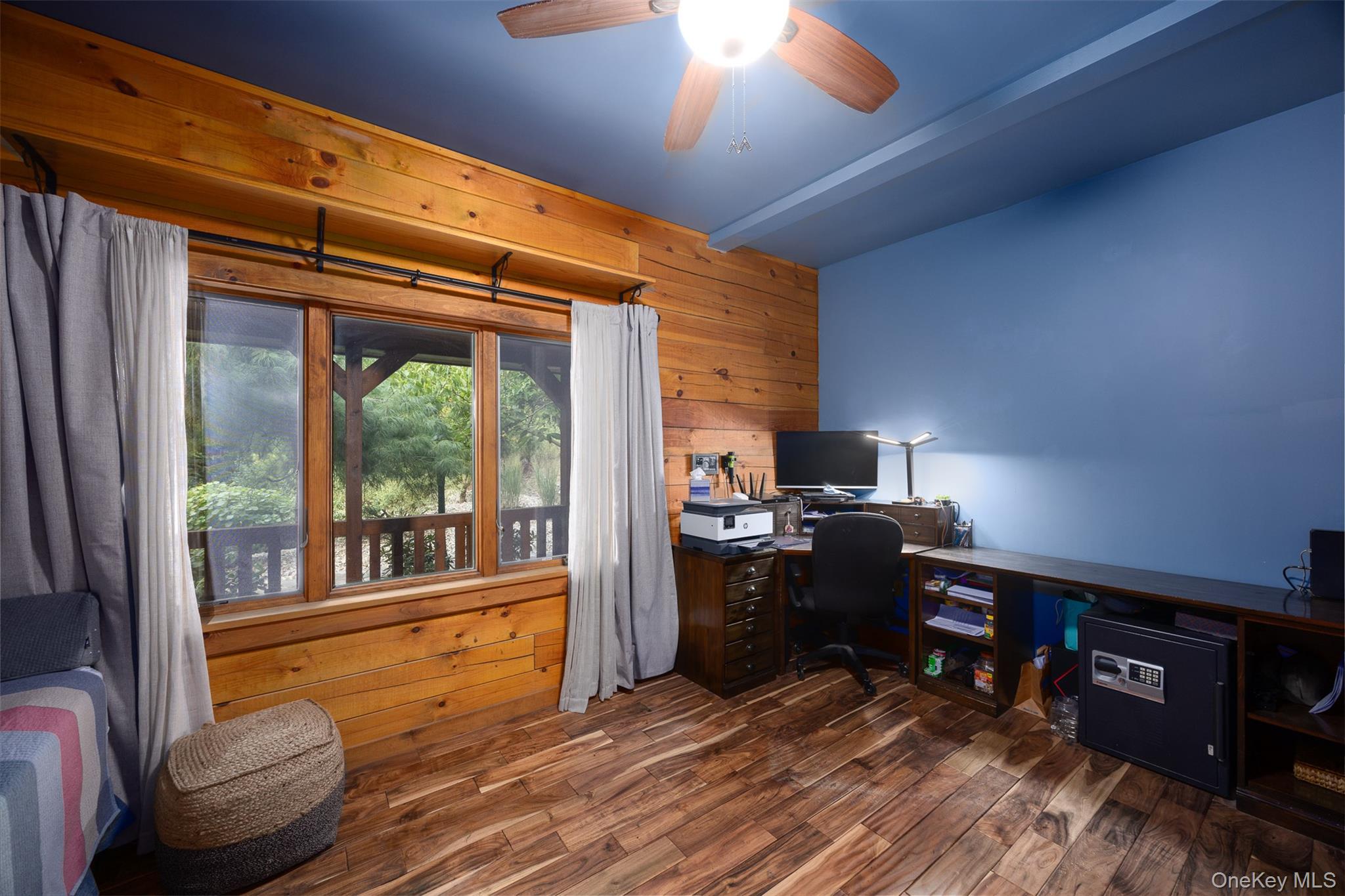 162 Crum Elbow Road